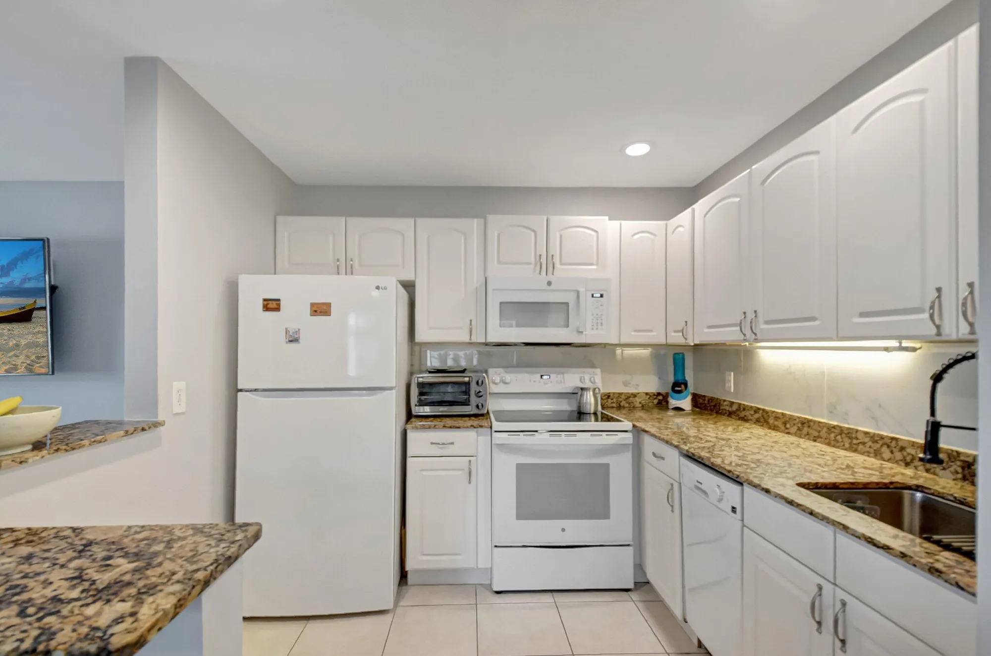 Property Slideshow image 5 of 54 | 566 brittany l, Delray Beach, FL, 33446