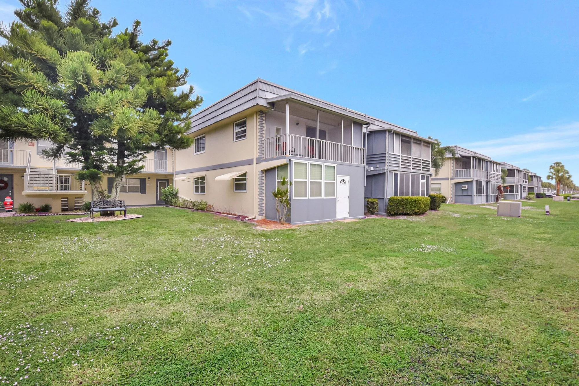 Property Slideshow image 20 of 54 | 566 brittany l, Delray Beach, FL, 33446