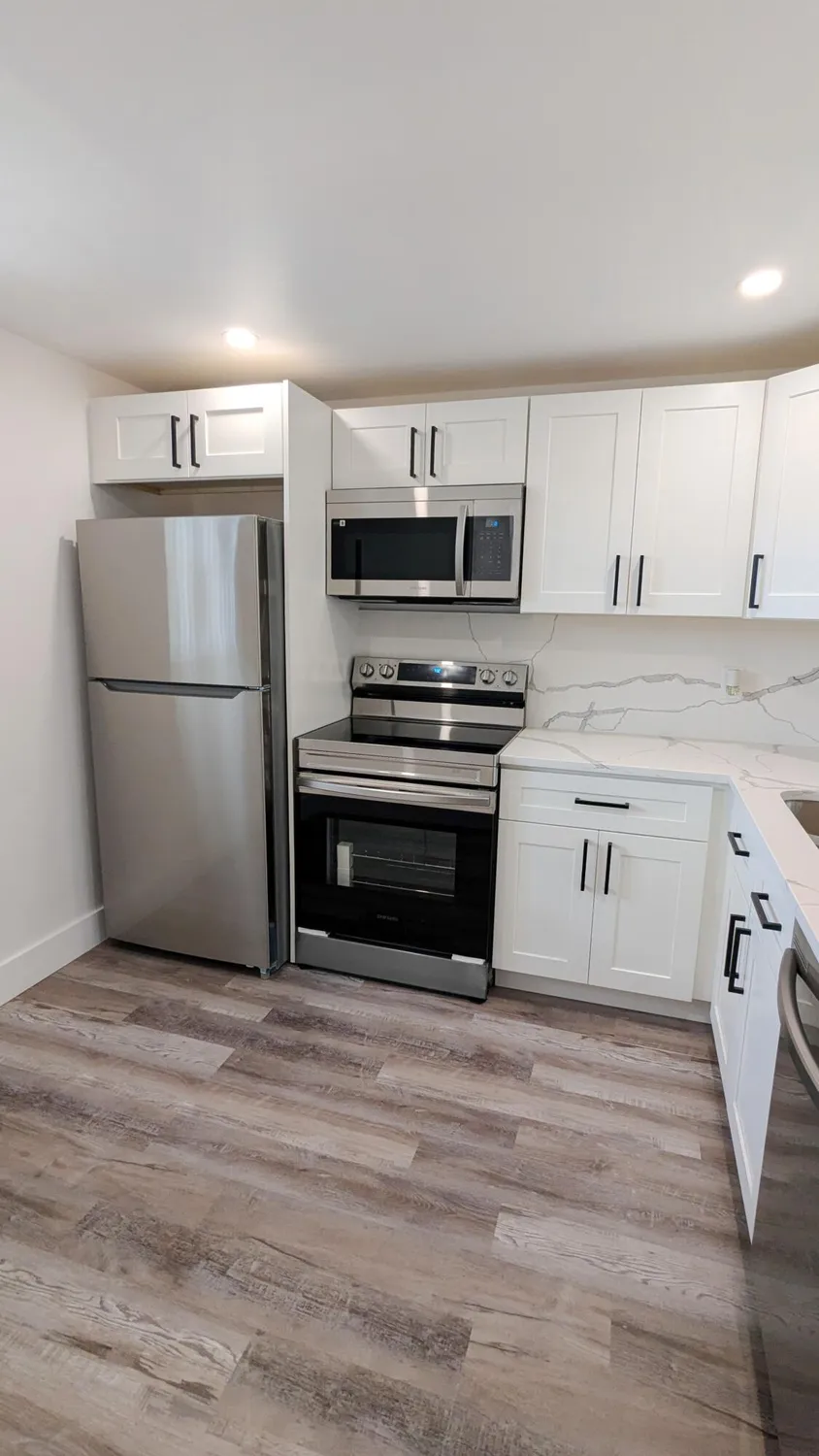 Property Slideshow image 8 of 22 | 2601 ne 3rd ct apt 210, Boynton Beach, FL, 33435