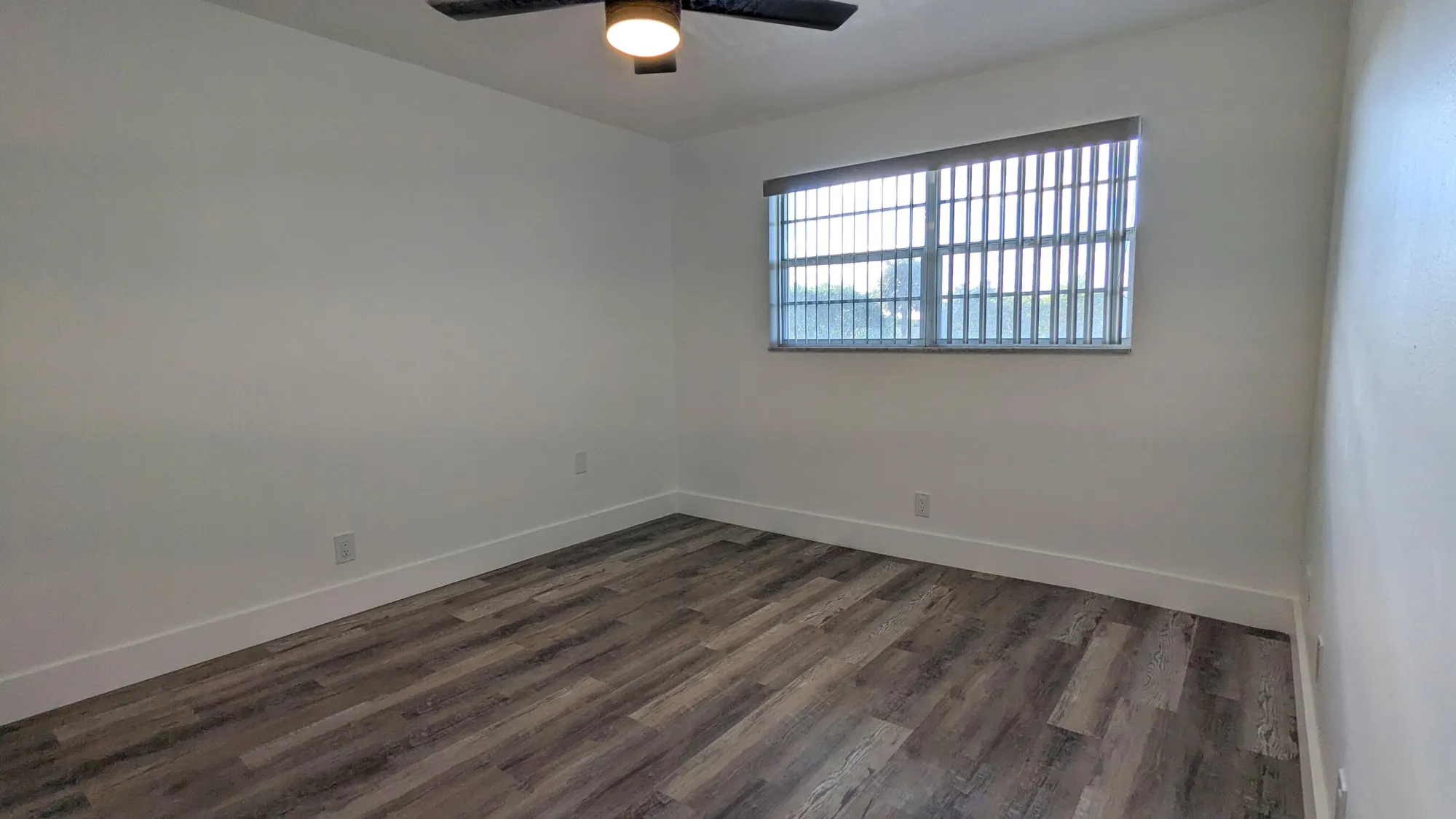 Property Slideshow image 13 of 22 | 2601 ne 3rd ct apt 210, Boynton Beach, FL, 33435