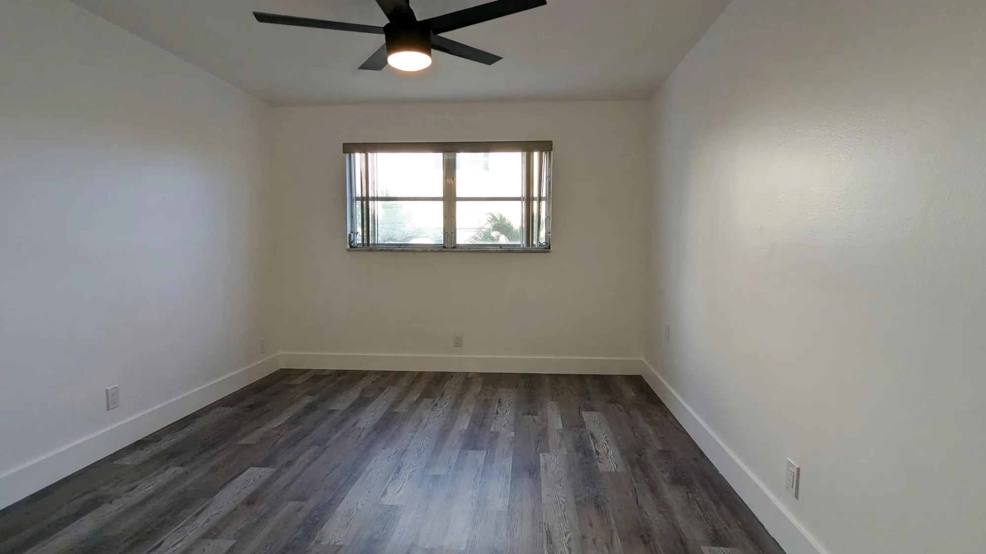 Property Slideshow image 19 of 22 | 2601 ne 3rd ct apt 210, Boynton Beach, FL, 33435
