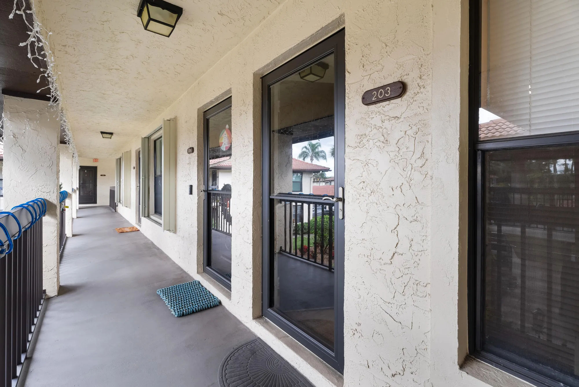 Property Slideshow image 7 of 54 | 151 sw south river dr 203, Stuart, FL, 34997