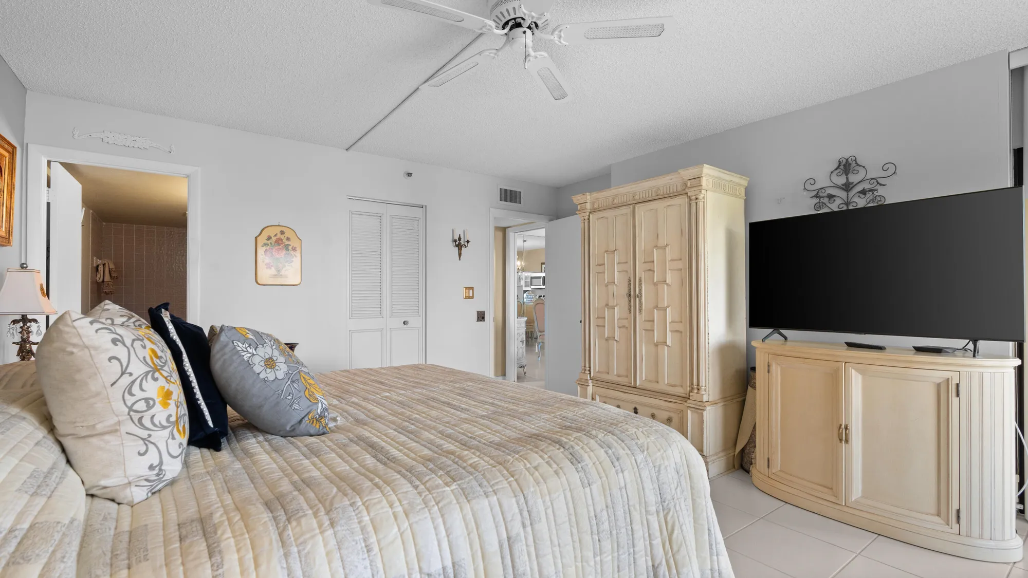 Property Slideshow image 5 of 31 | 14460 strathmore ln apt 406, Delray Beach, FL, 33446