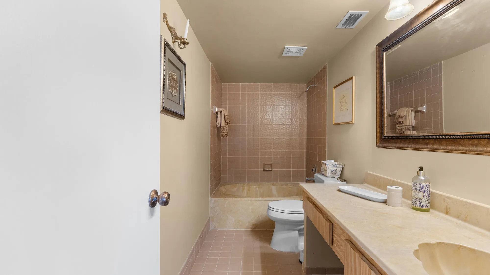 Property Slideshow image 6 of 31 | 14460 strathmore ln apt 406, Delray Beach, FL, 33446