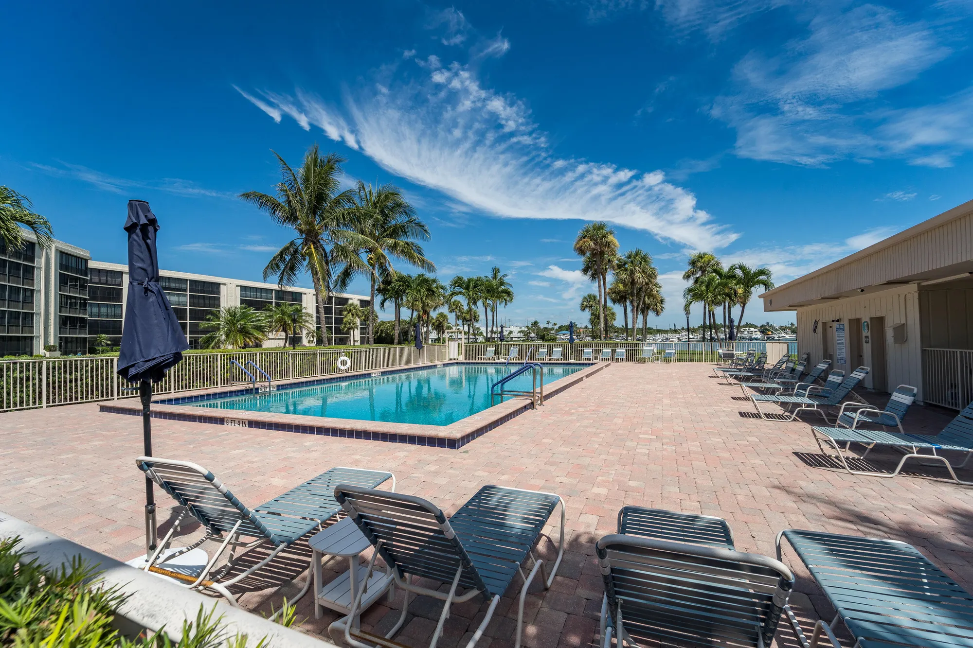 Property Slideshow image 37 of 47 | 100 intracoastal pl 205, Jupiter, FL, 33469