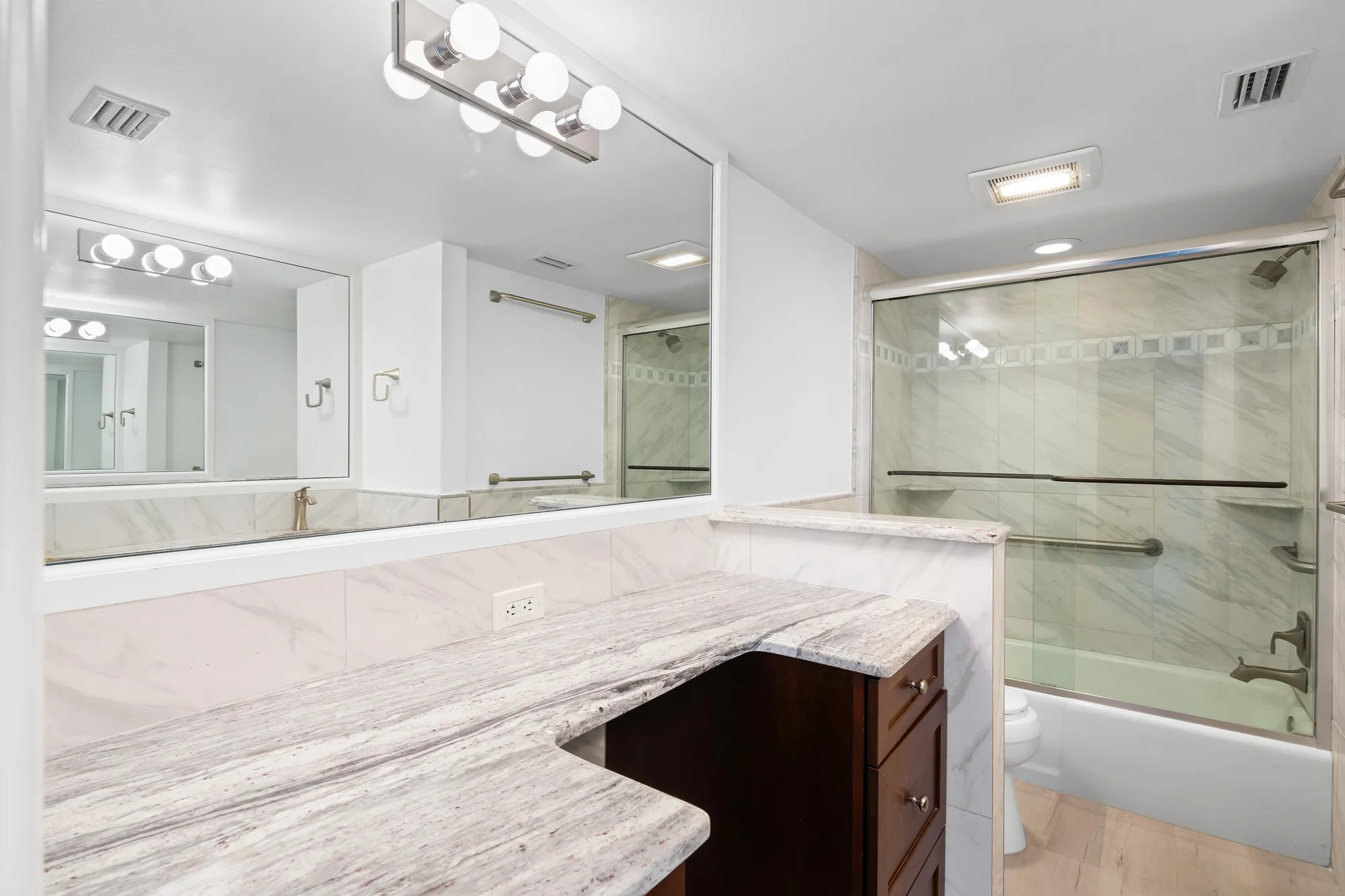 Property Slideshow image 22 of 47 | 100 intracoastal pl 205, Jupiter, FL, 33469