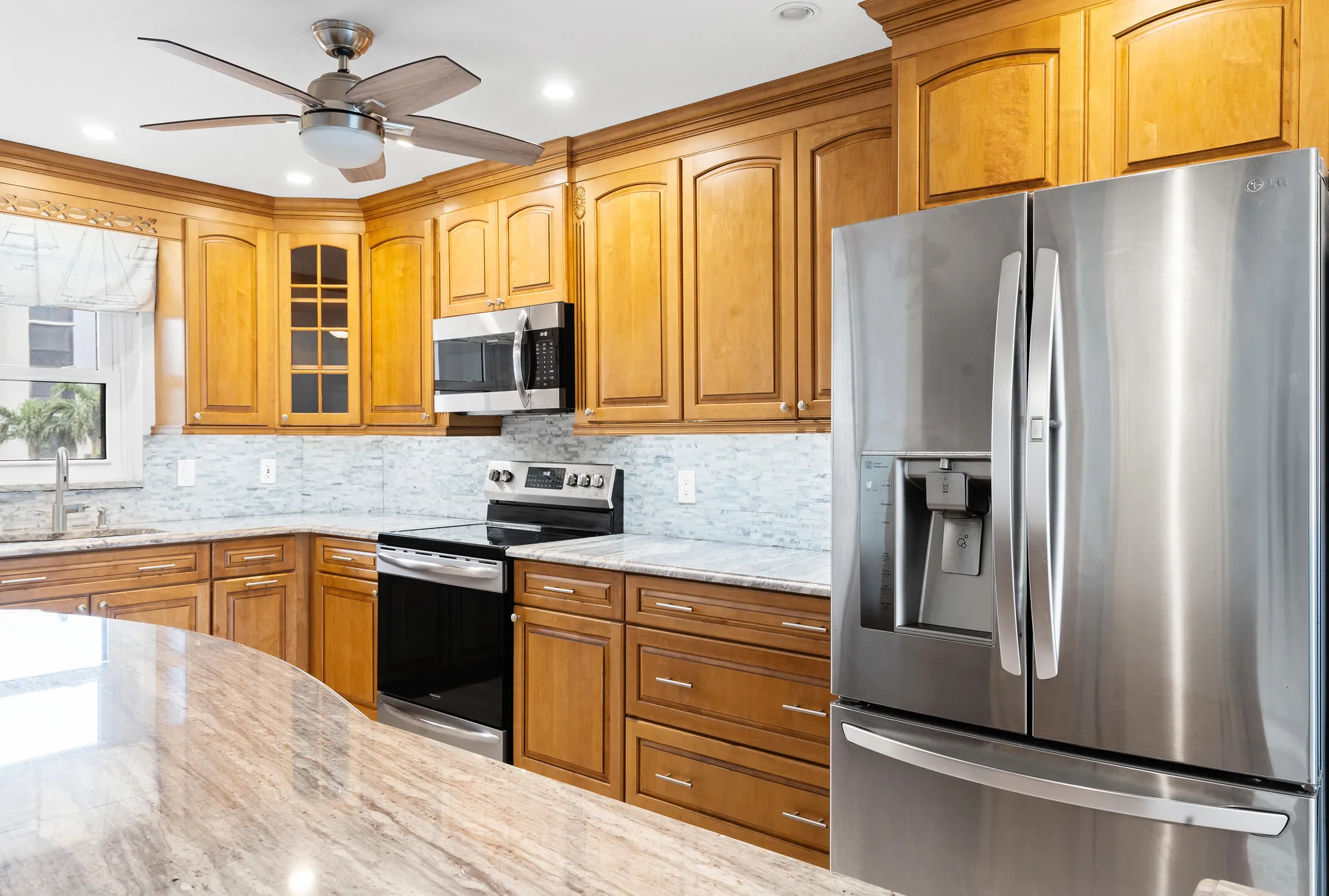 Property Slideshow image 12 of 47 | 100 intracoastal pl 205, Jupiter, FL, 33469