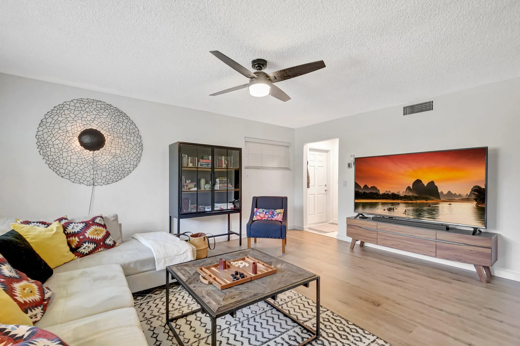 Property Slideshow image 13 of 62 | 23 colonial club dr apt 204, Boynton Beach, FL, 33435