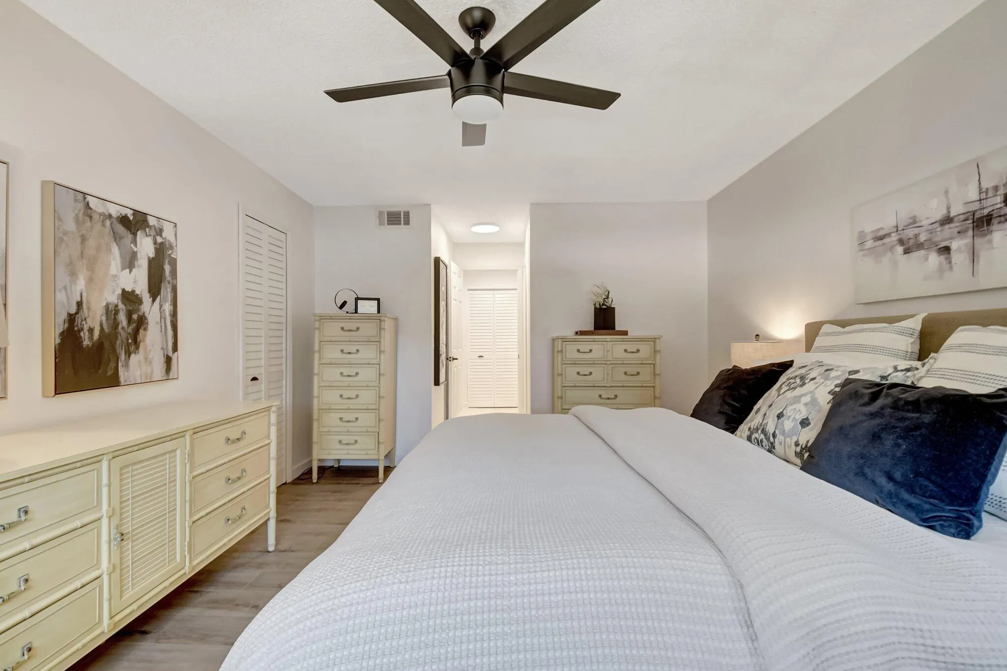 Property Slideshow image 19 of 62 | 23 colonial club dr apt 204, Boynton Beach, FL, 33435