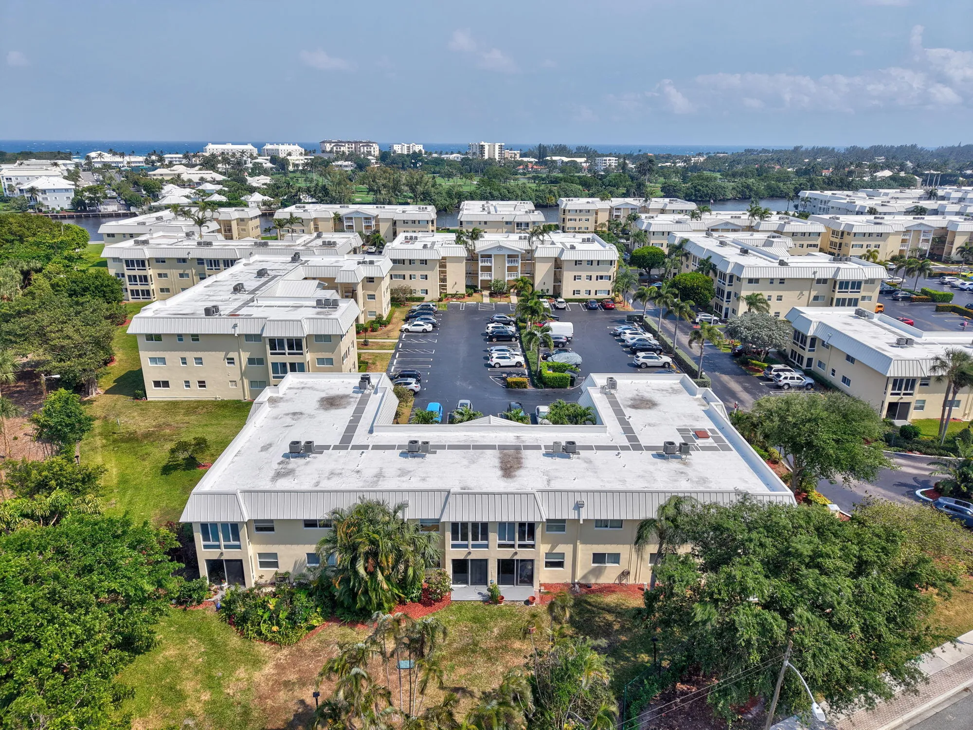 Property Slideshow image 34 of 62 | 23 colonial club dr apt 204, Boynton Beach, FL, 33435
