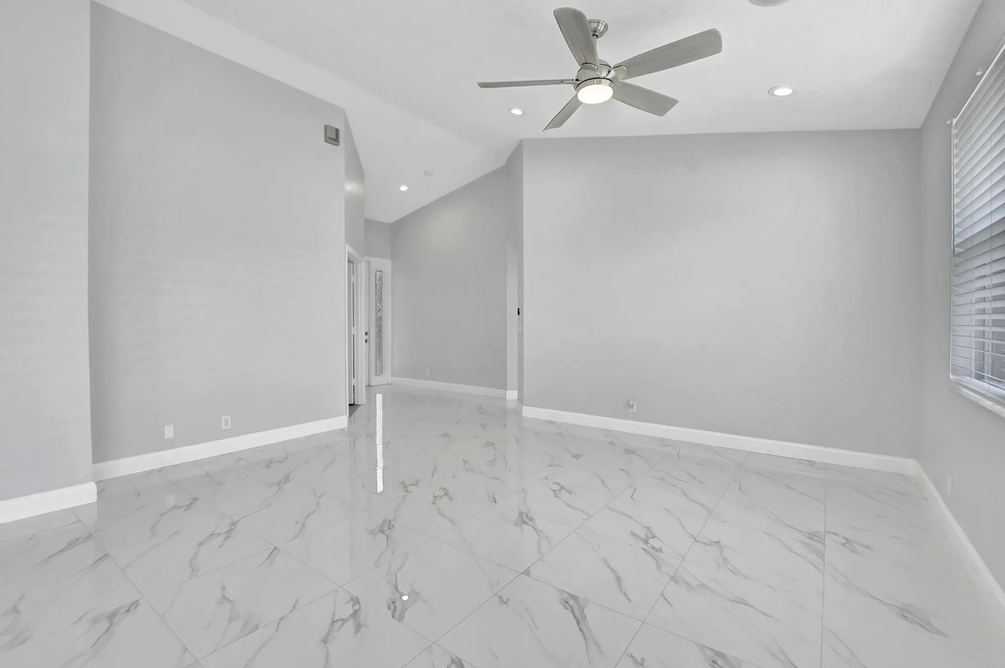 Property Slideshow image 23 of 56 | 6615 via roma, Delray Beach, FL, 33446