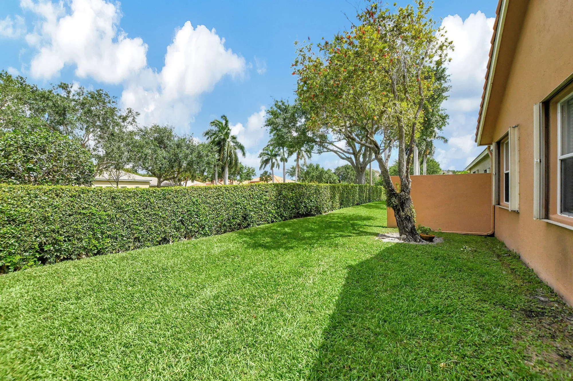 Property Slideshow image 43 of 56 | 6615 via roma, Delray Beach, FL, 33446