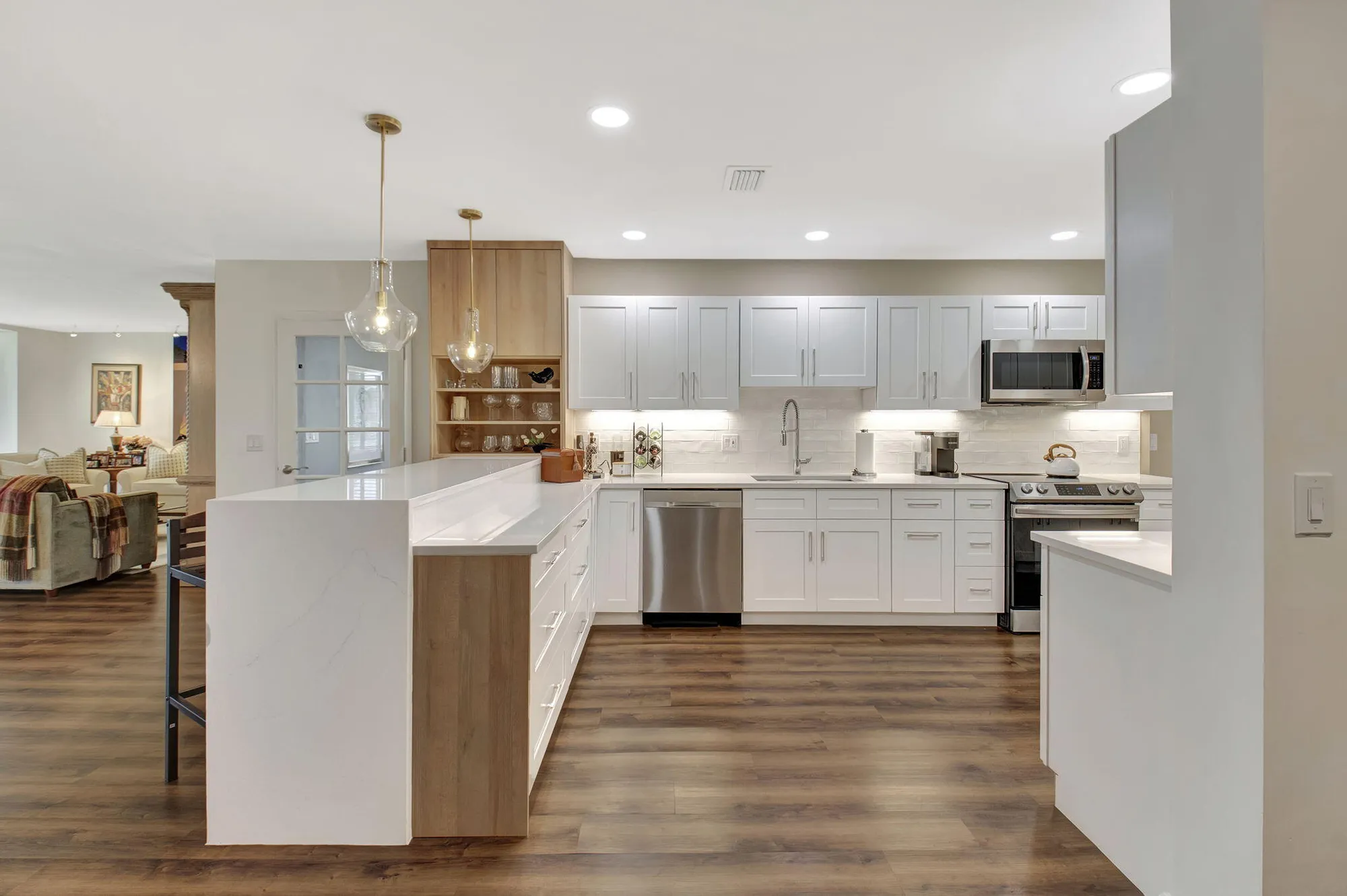 Property Slideshow image 6 of 87 | 27 eastgate dr c, Boynton Beach, FL, 33436