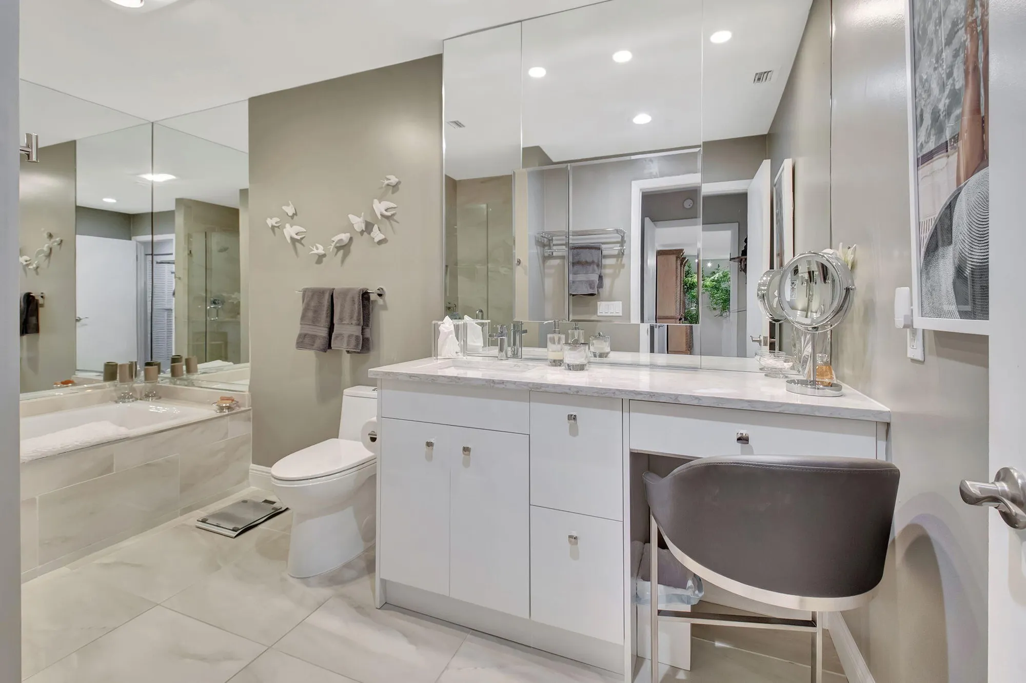 Property Slideshow image 36 of 87 | 27 eastgate dr c, Boynton Beach, FL, 33436