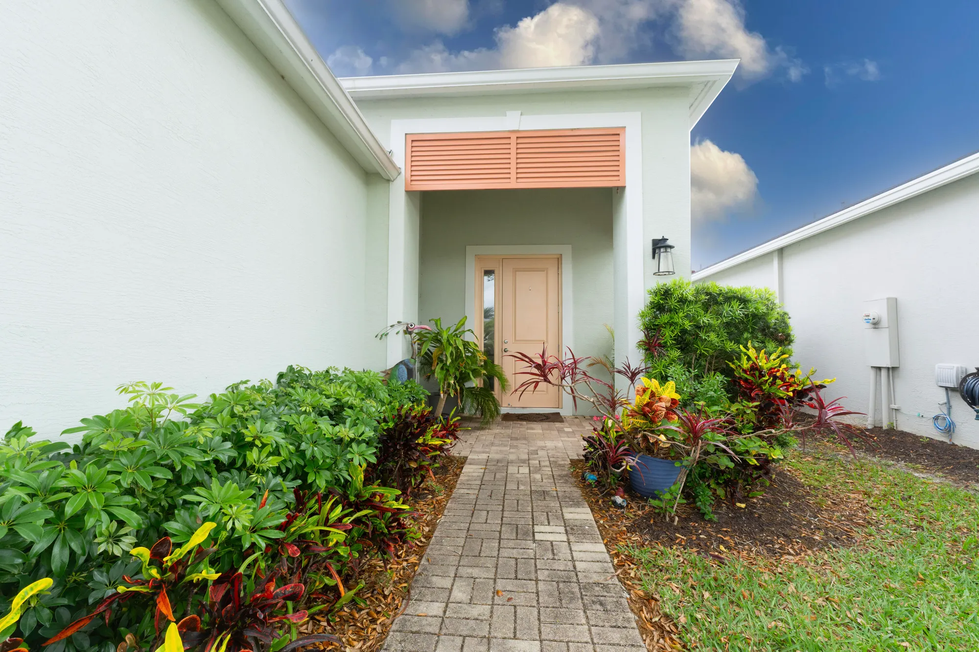 Property Slideshow image 23 of 34 | 2172 falls mnr, Vero Beach, FL, 32967