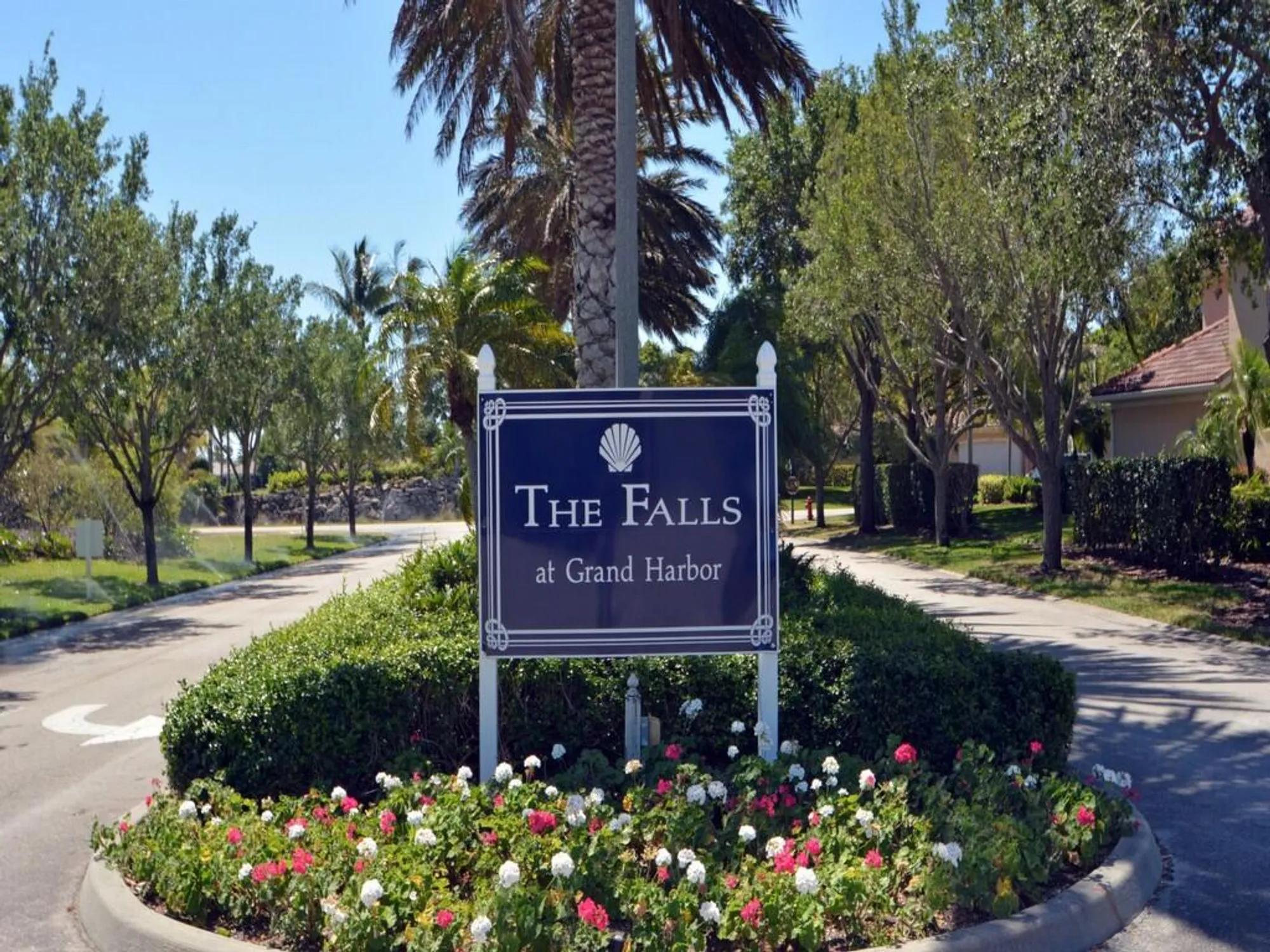 Property Slideshow image 29 of 34 | 2172 falls mnr, Vero Beach, FL, 32967