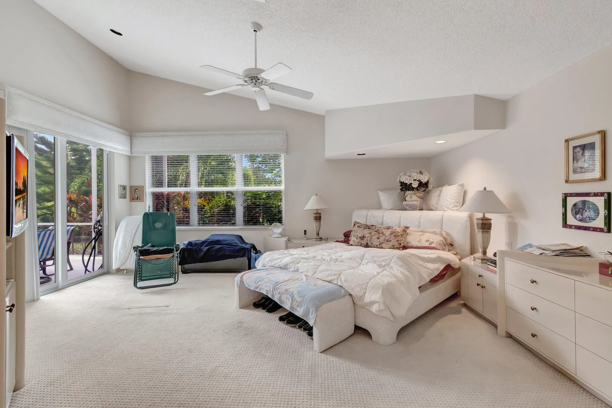 Property Slideshow image 21 of 47 | 6429 three lakes ln, Boynton Beach, FL, 33437
