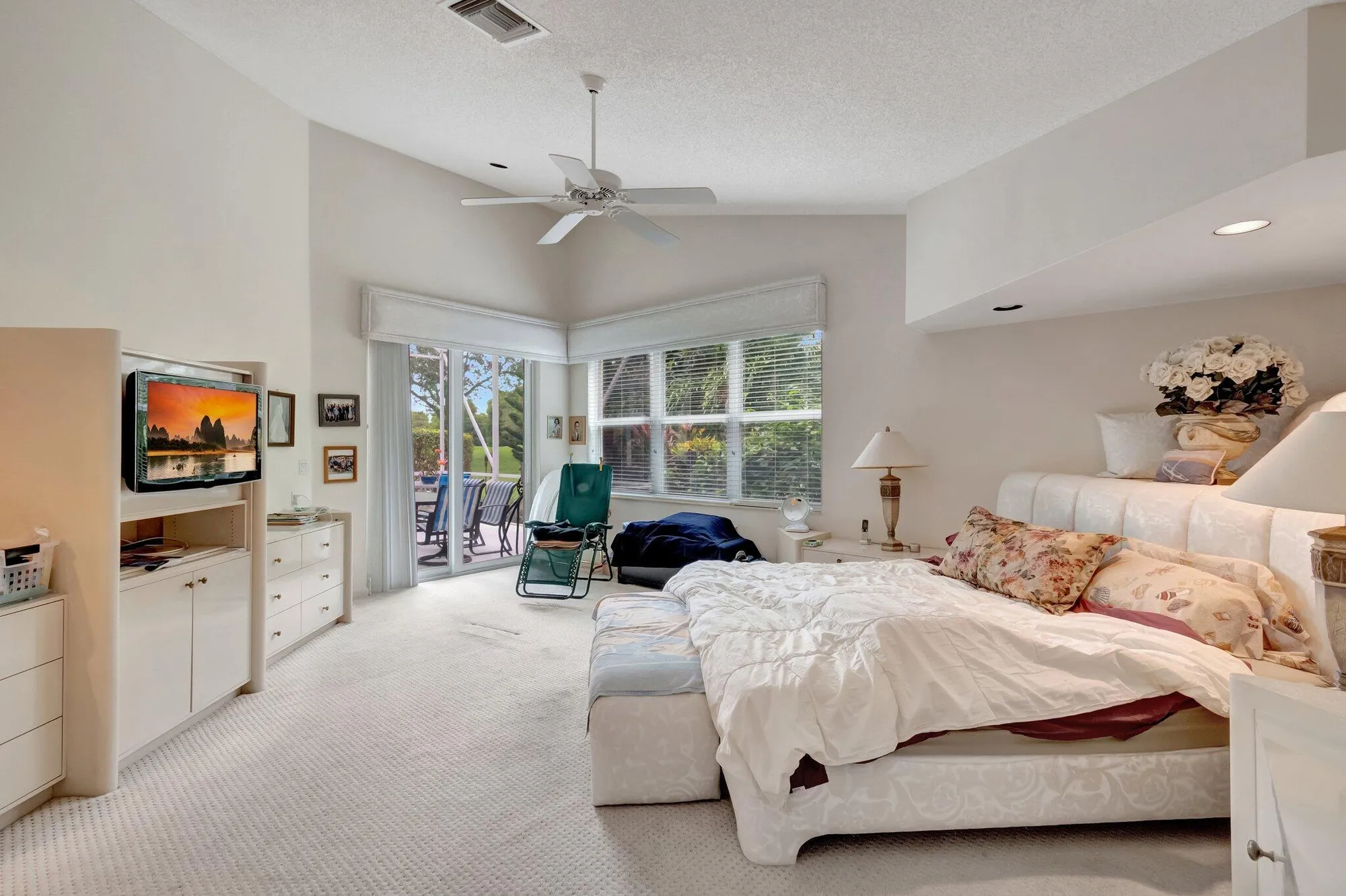 Property Slideshow image 22 of 47 | 6429 three lakes ln, Boynton Beach, FL, 33437