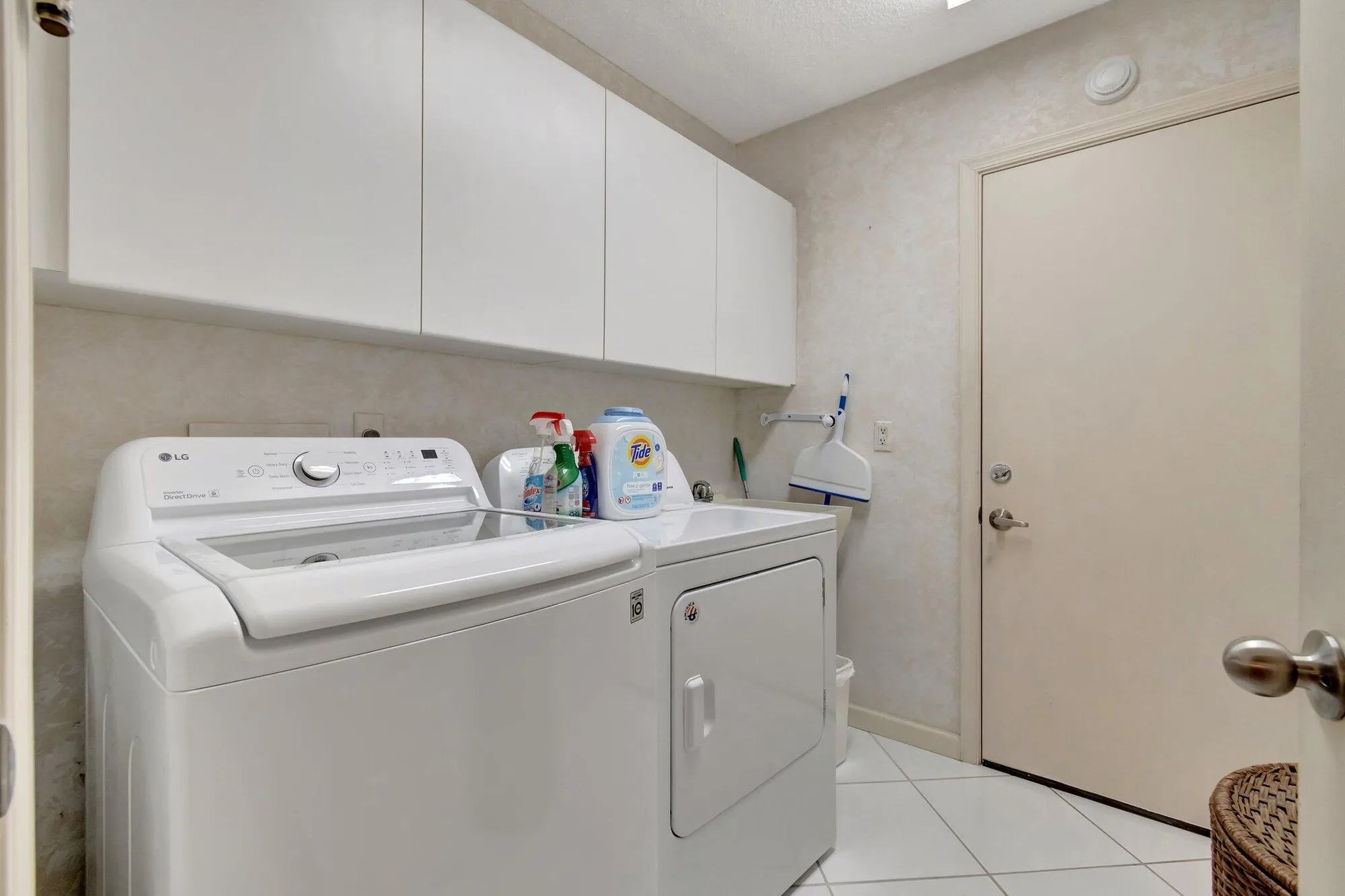 Property Slideshow image 35 of 47 | 6429 three lakes ln, Boynton Beach, FL, 33437