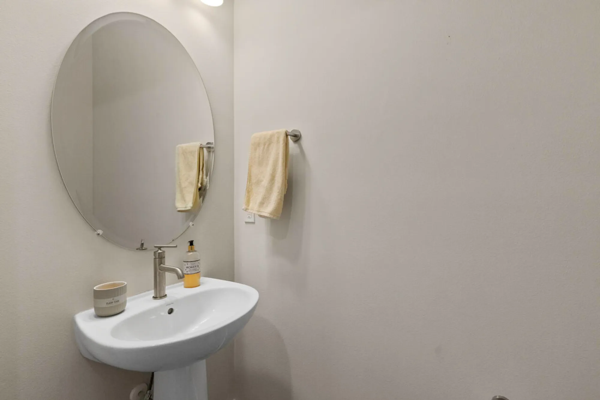 Property Slideshow image 7 of 28 | 1810 se ocean cove way, Stuart, FL, 34996