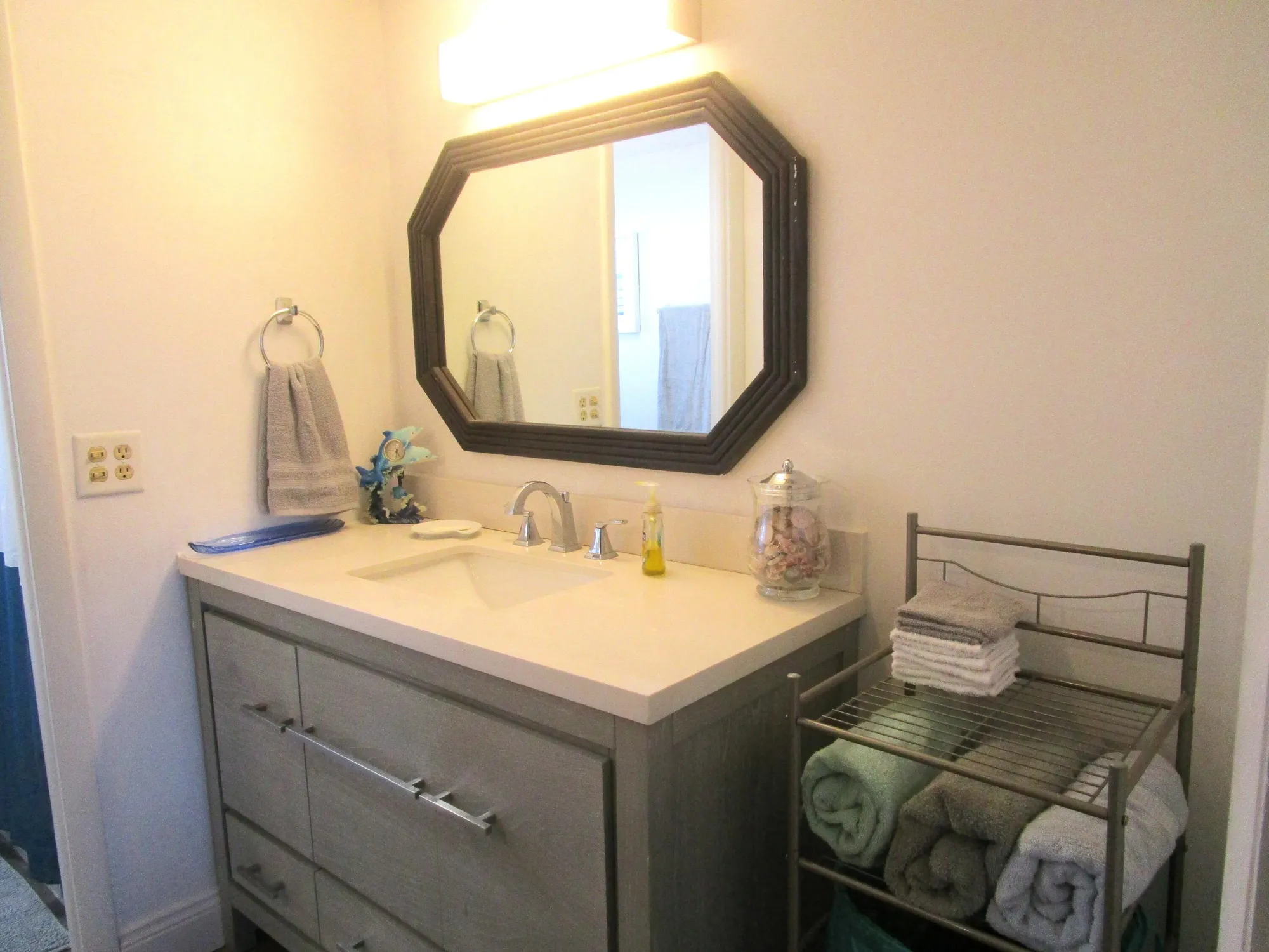 Property Slideshow image 13 of 16 | 12005 poinciana blvd unit 101, Royal Palm Beach, FL, 33411