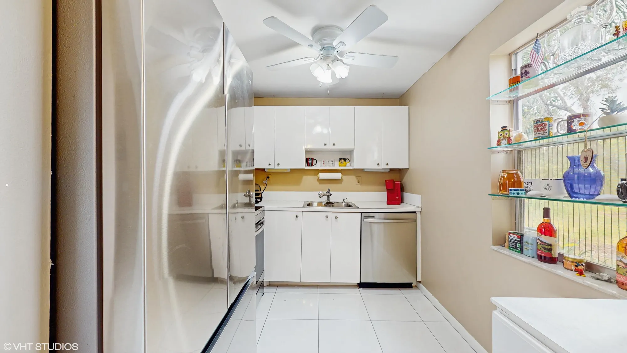 Property Slideshow image 9 of 26 | 310 burgundy g, Delray Beach, FL, 33484