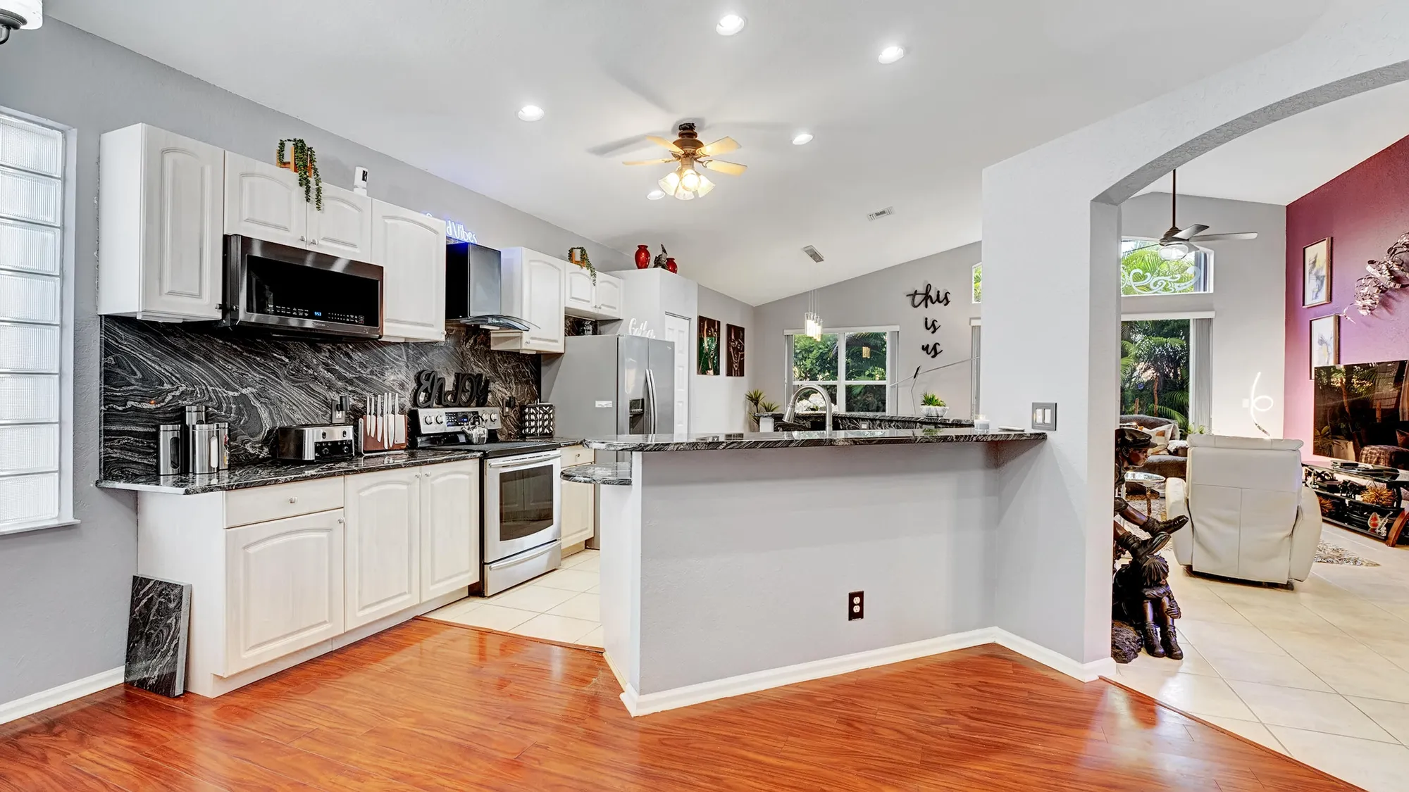 Property Slideshow image 16 of 39 | 10026 diamond lake dr, Boynton Beach, FL, 33437