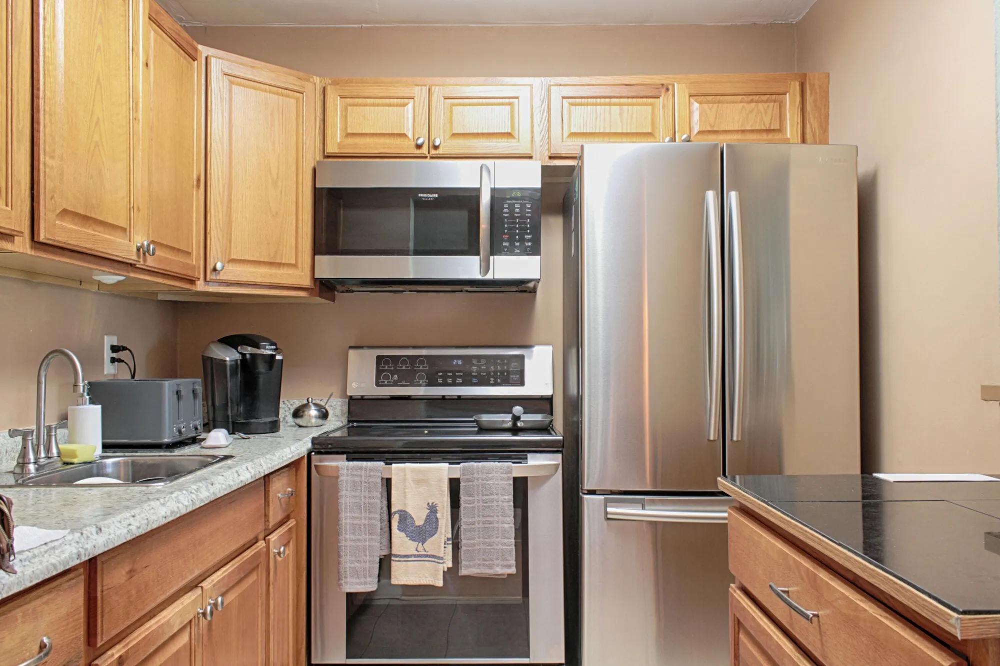 Property Slideshow image 7 of 34 | 880 horizons 102, Boynton Beach, FL, 33435