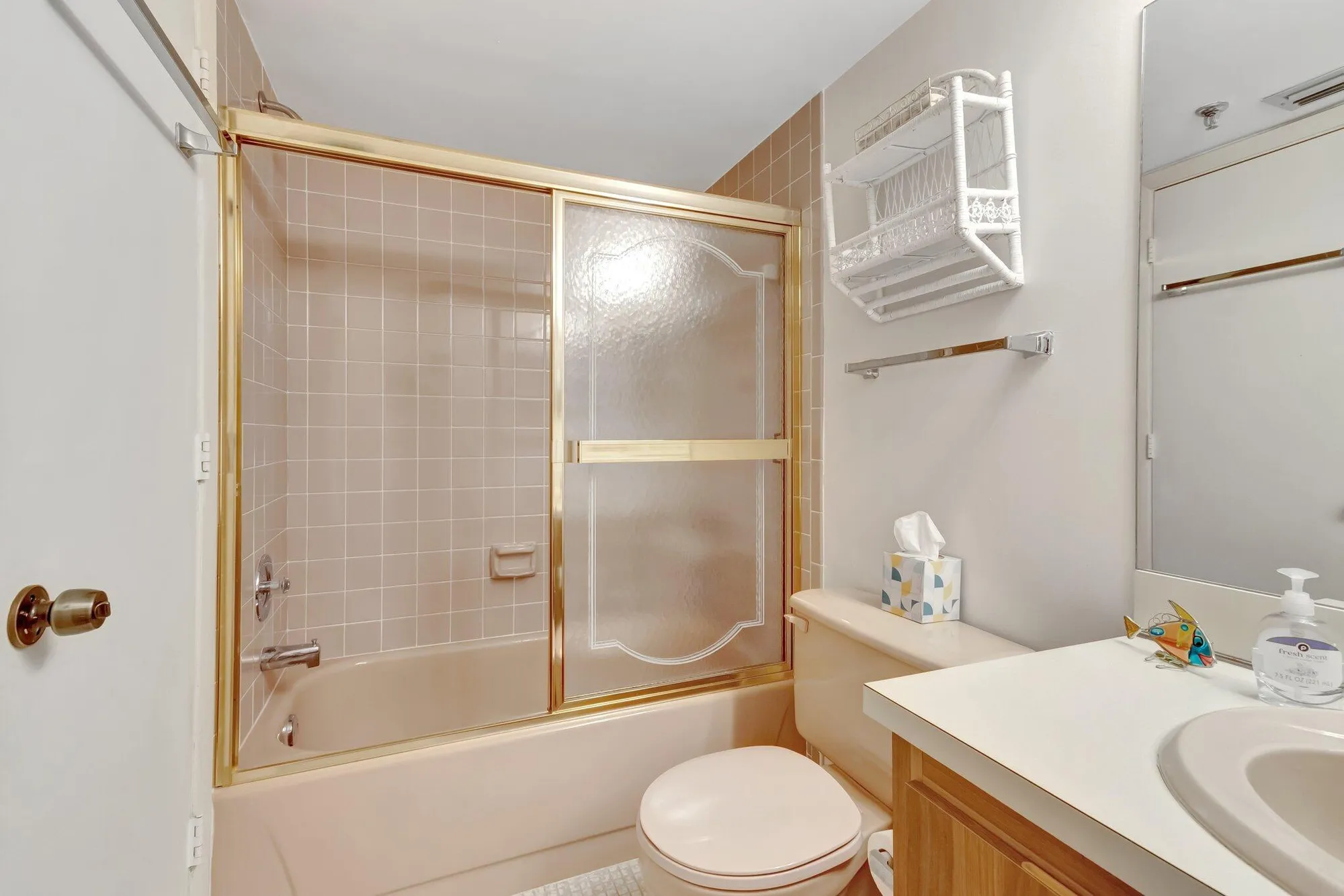 Property Slideshow image 32 of 77 | 14425 strathmore ln apt 304, Delray Beach, FL, 33446