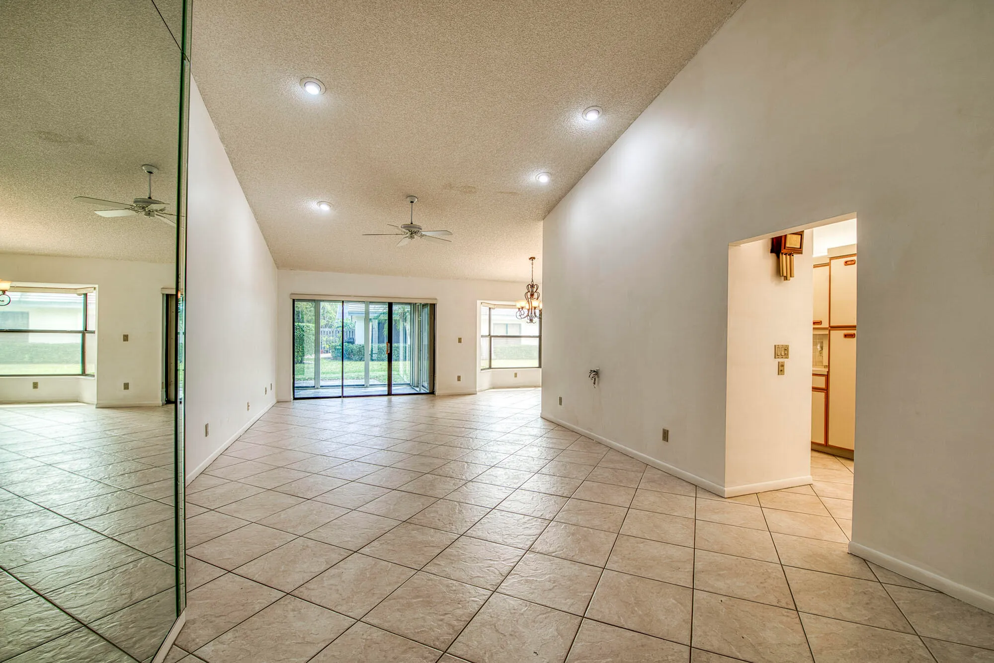 Property Slideshow image 2 of 19 | 4684 daylily ct, Boynton Beach, FL, 33436