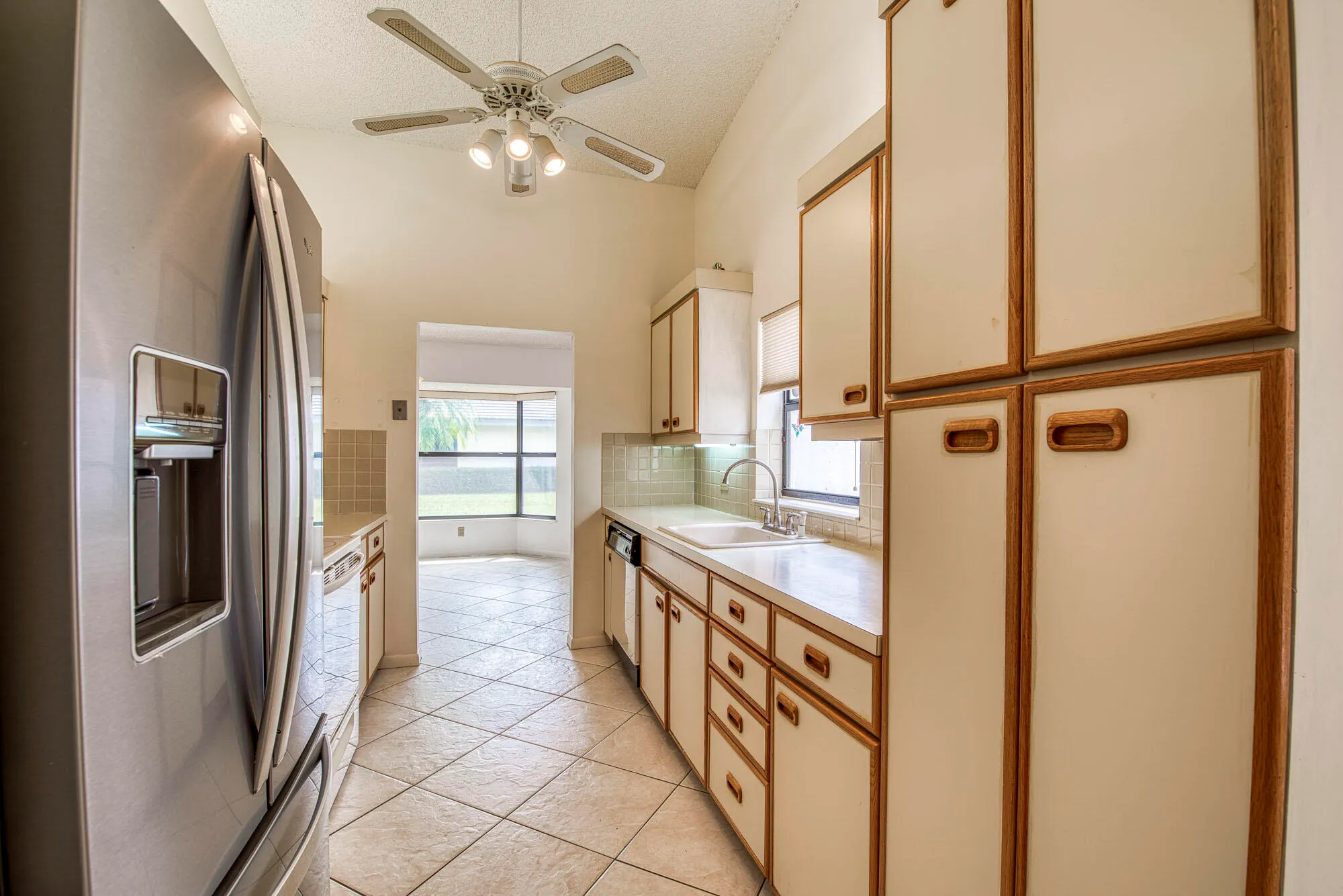 Property Slideshow image 9 of 19 | 4684 daylily ct, Boynton Beach, FL, 33436