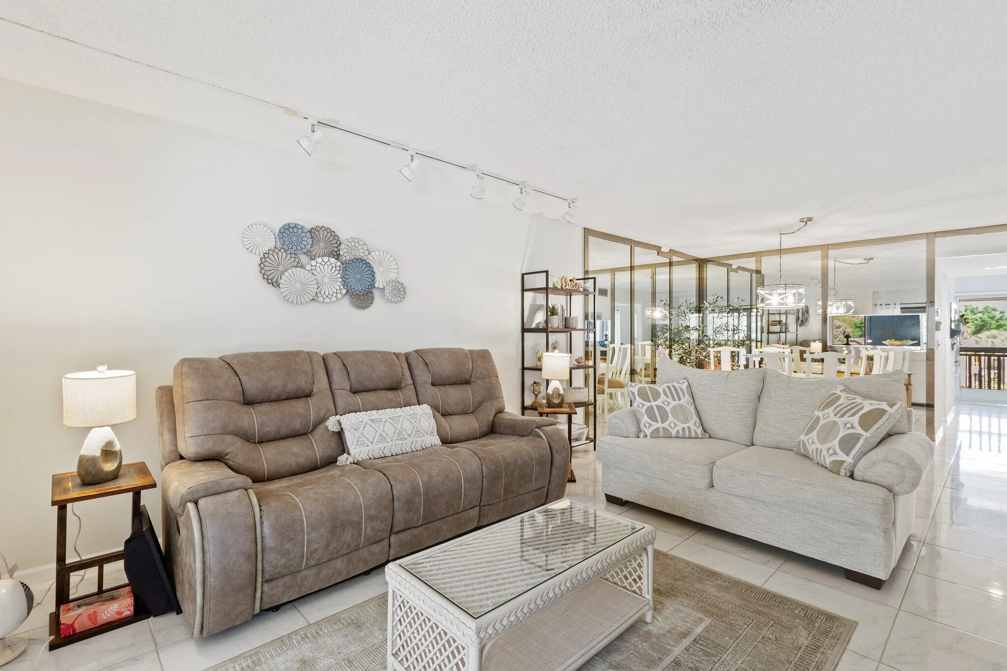 Property Slideshow image 12 of 23 | 5380 cedar lake dr 304, Boynton Beach, FL, 33437