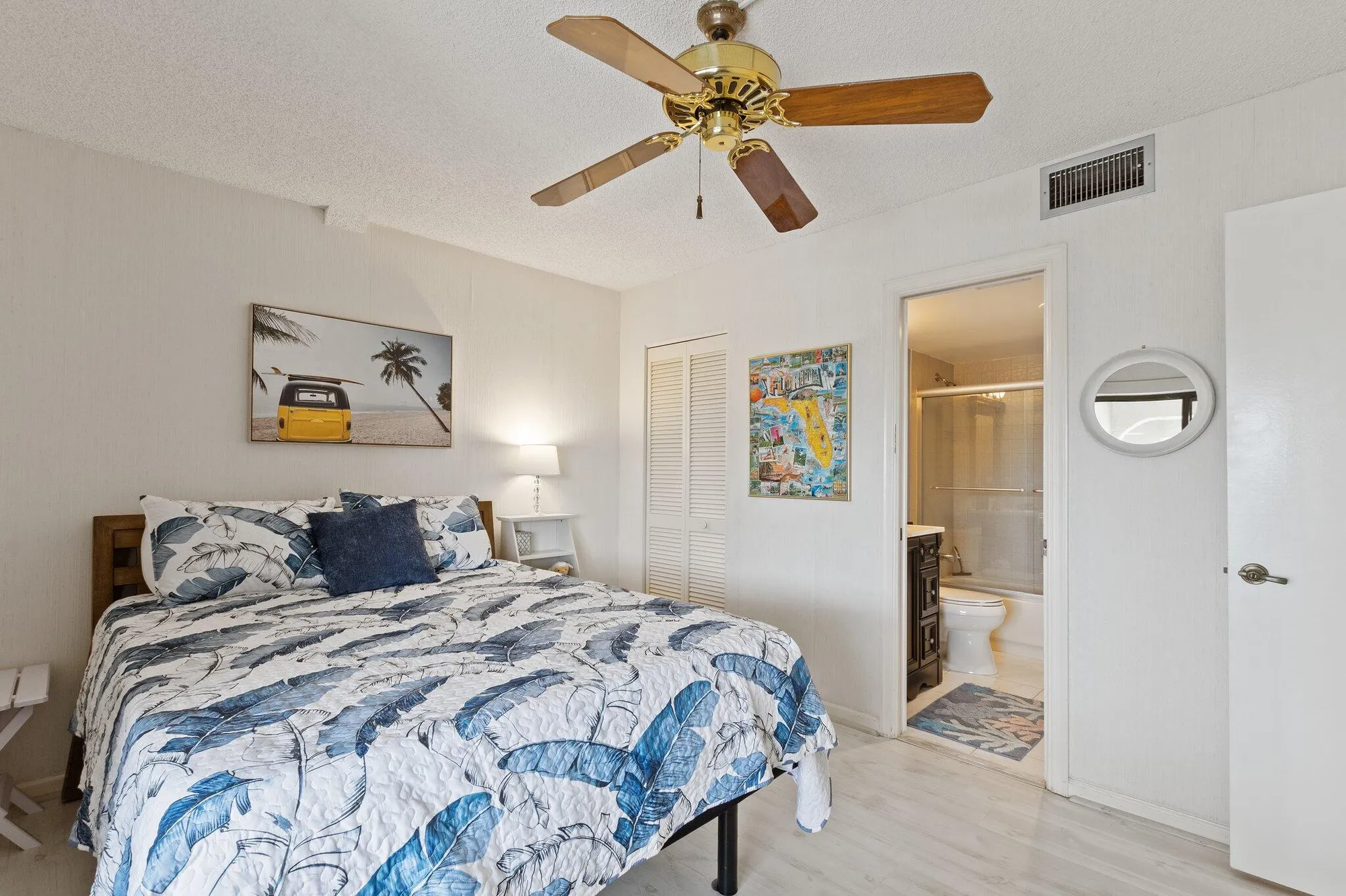 Property Slideshow image 20 of 23 | 5380 cedar lake dr 304, Boynton Beach, FL, 33437