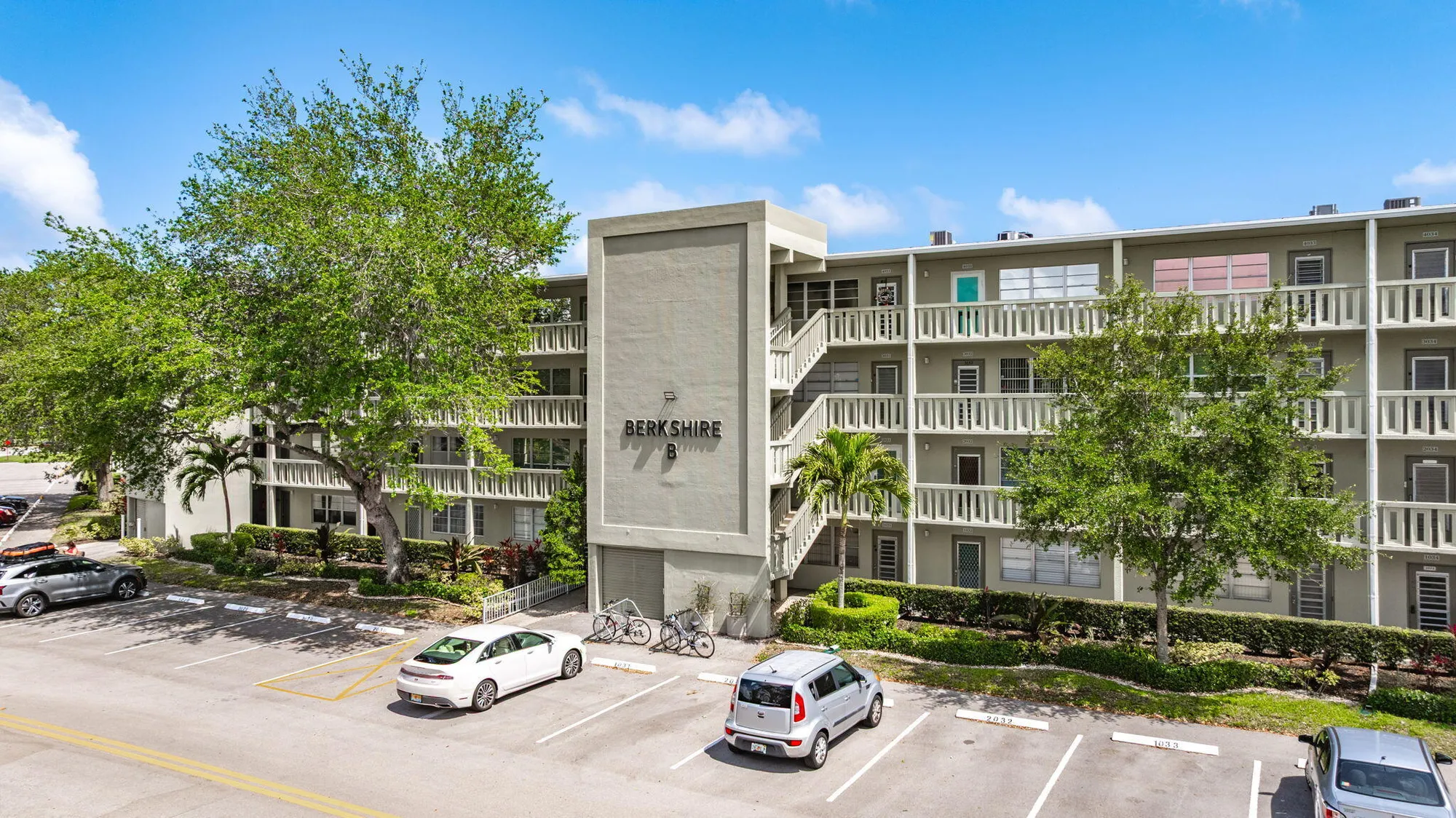 Property Slideshow image 1 of 79 | 3028 berkshire b, Deerfield Beach, FL, 33442