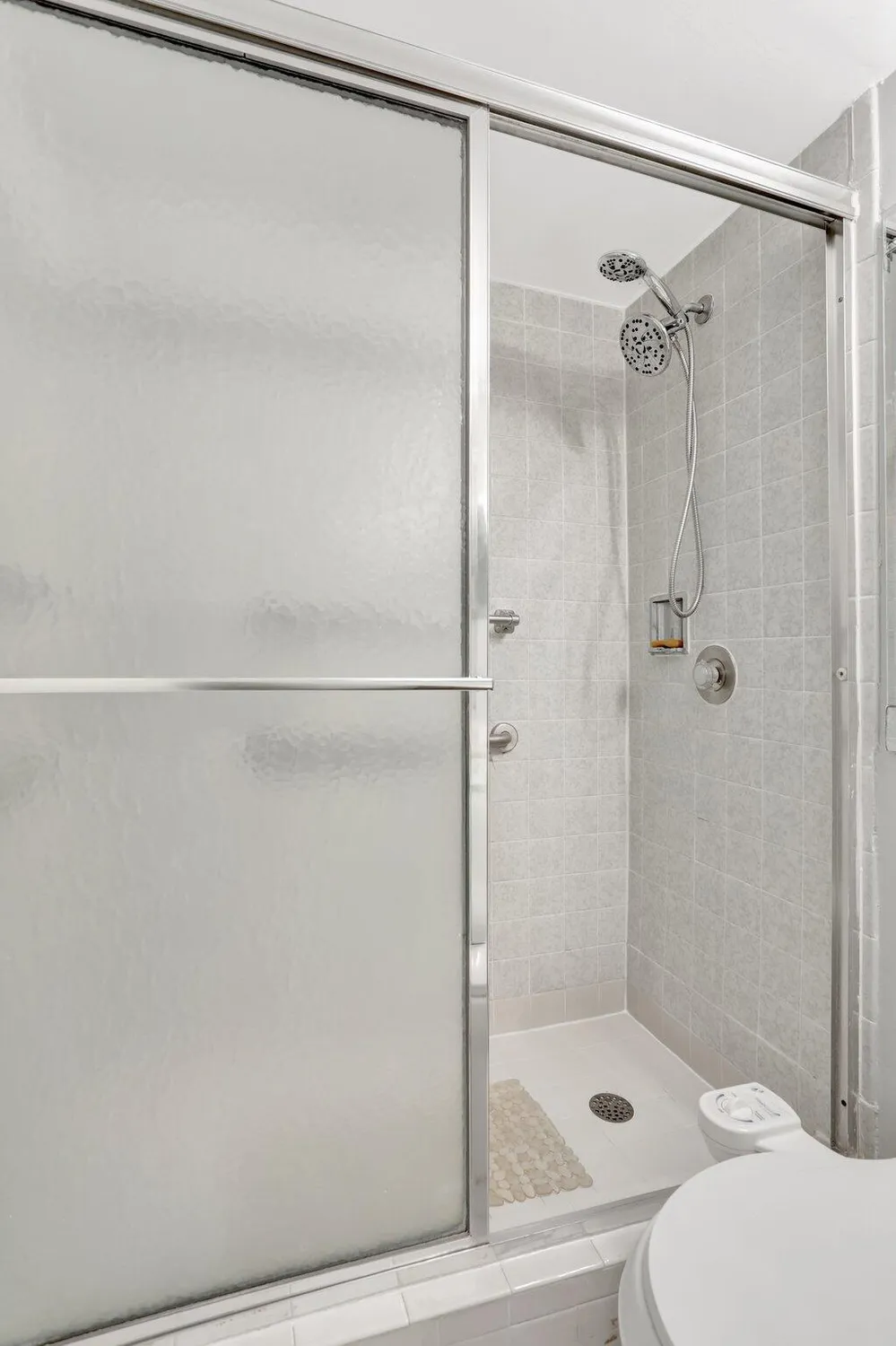 Property Slideshow image 17 of 79 | 3028 berkshire b, Deerfield Beach, FL, 33442