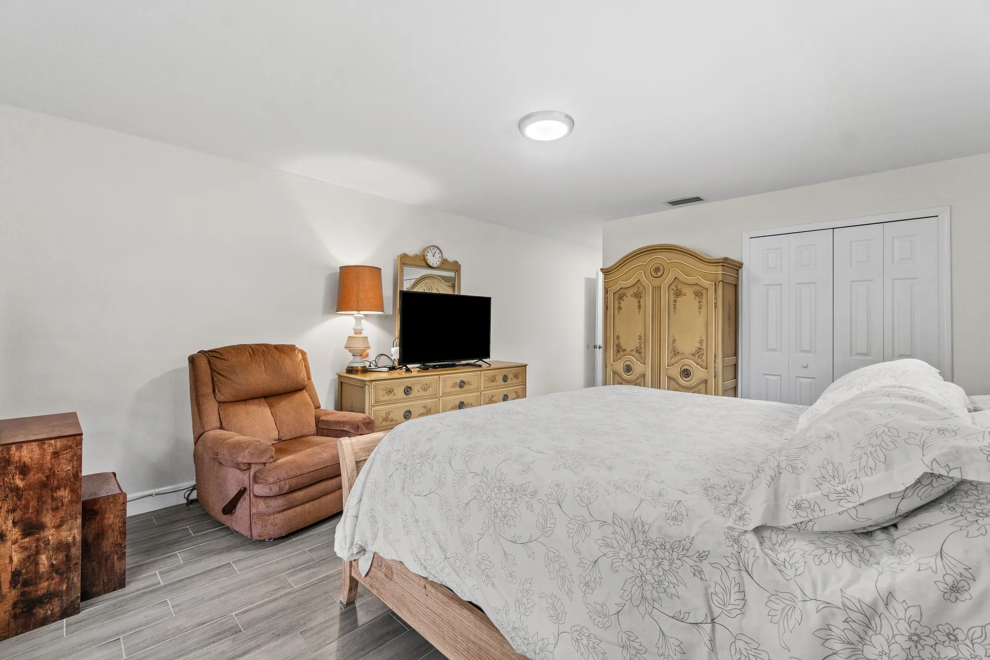 Property Slideshow image 14 of 32 | 9975 ligustrum tree way b, Boynton Beach, FL, 33436