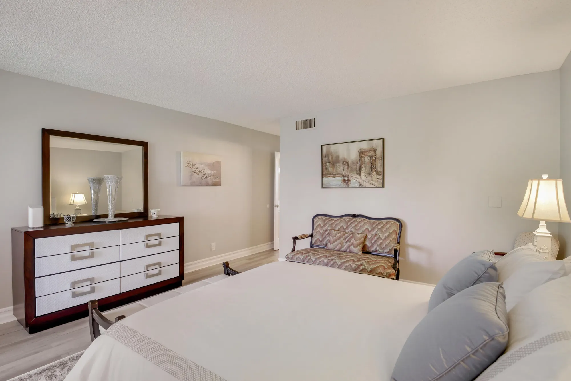 Property Slideshow image 3 of 35 | 6675 s oriole 4030 blvd 4030, Delray Beach, FL, 33446