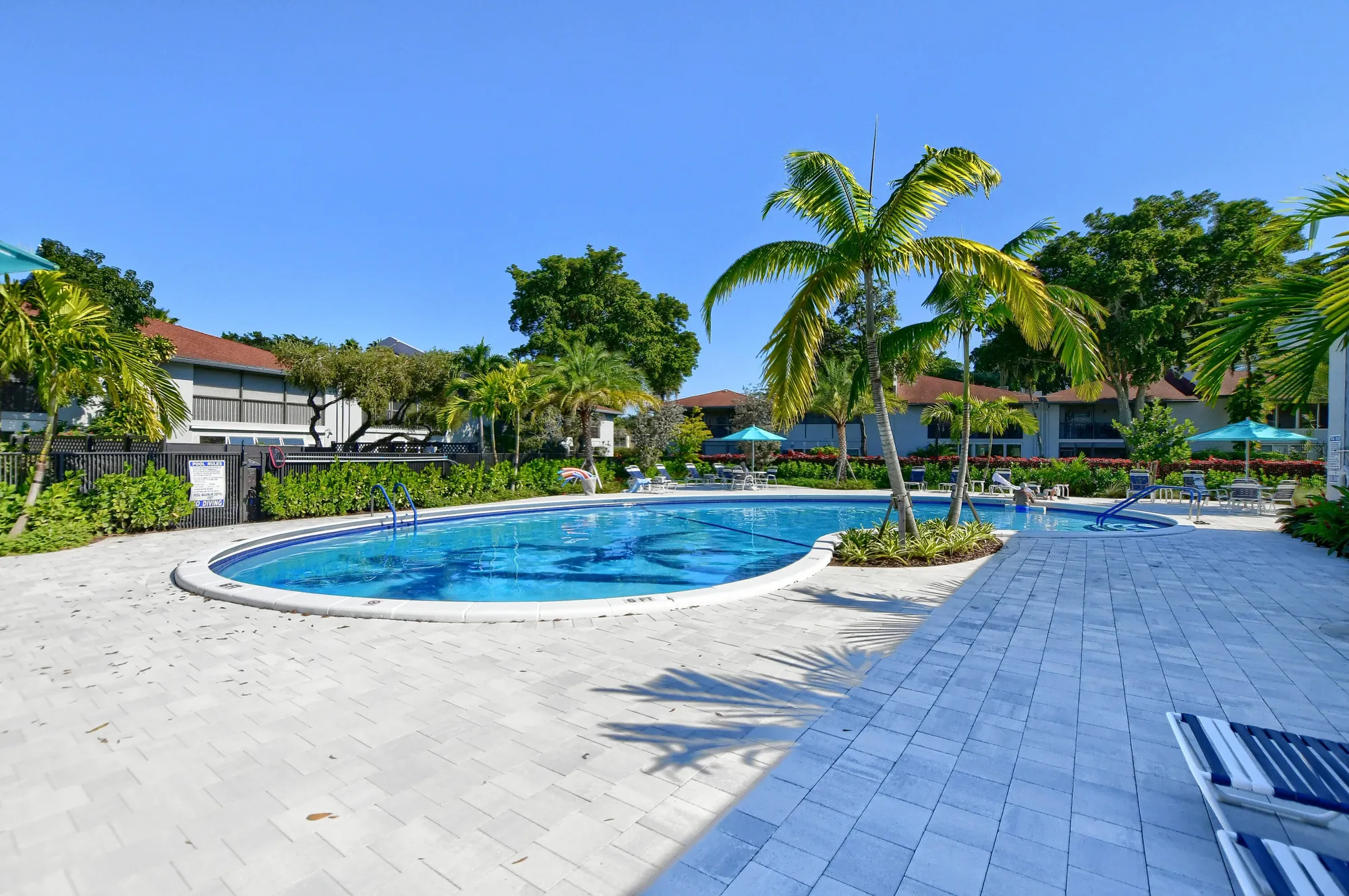 Property Slideshow image 31 of 35 | 6675 s oriole 4030 blvd 4030, Delray Beach, FL, 33446