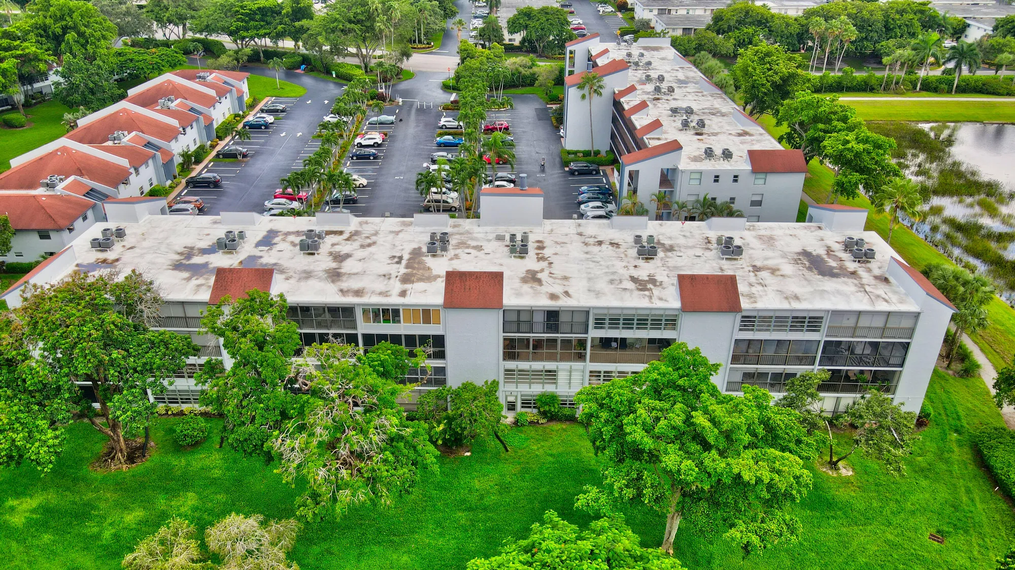 Property Slideshow image 32 of 35 | 6675 s oriole 4030 blvd 4030, Delray Beach, FL, 33446