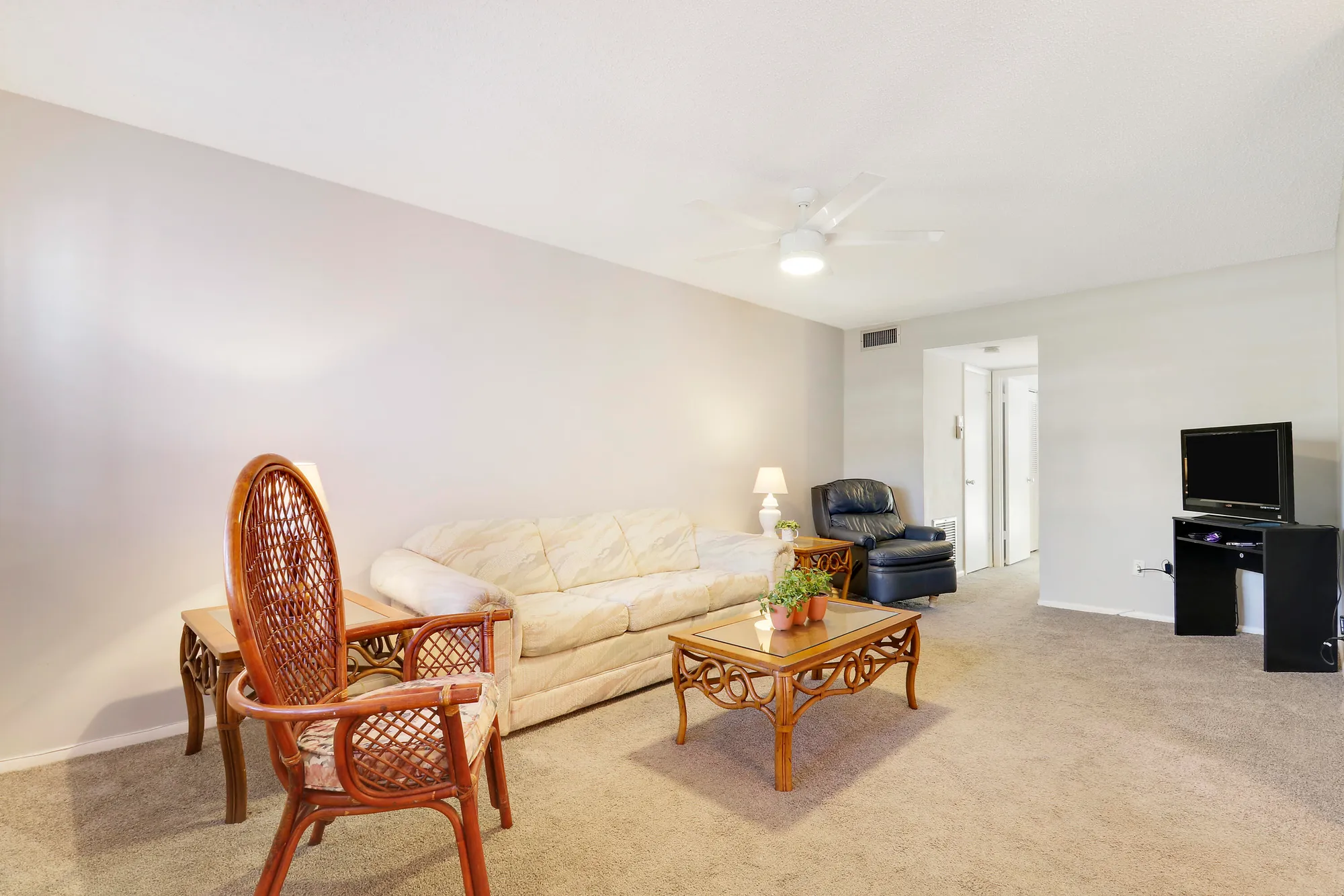 Property Slideshow image 8 of 25 | 1225 nw 21st st 3405, Stuart, FL, 34994