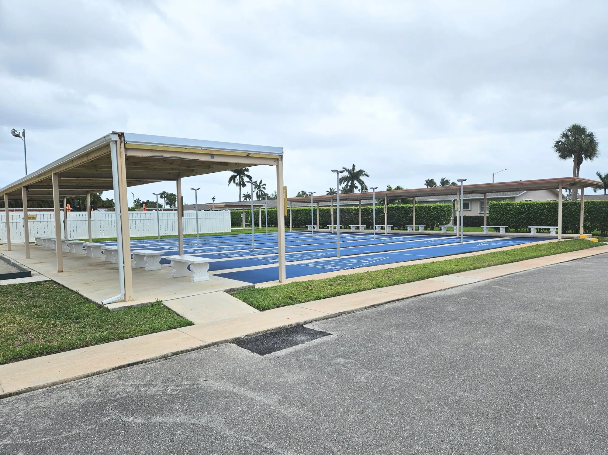 Property Slideshow image 4 of 23 | 2592 dudley dr d, West Palm Beach, FL, 33415