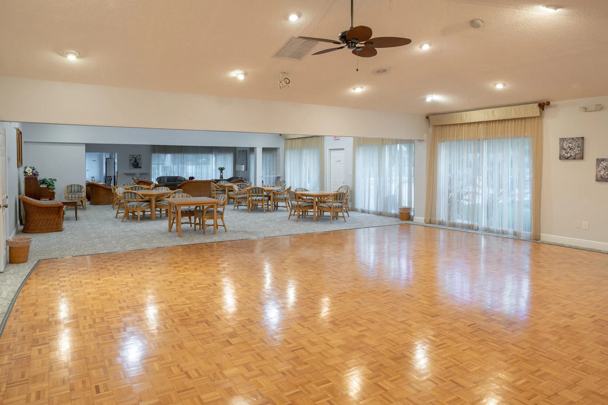 Property Slideshow image 48 of 59 | 8799 bella vista dr # 2780, Boca Raton, FL, 33433