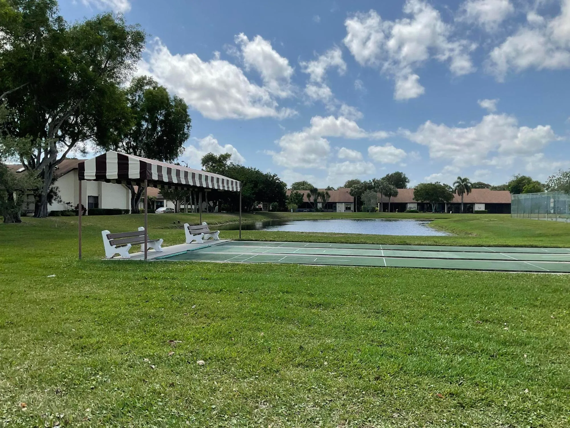 Property Slideshow image 29 of 34 | 3898 vine tree trl b, Lake Worth, FL, 33467