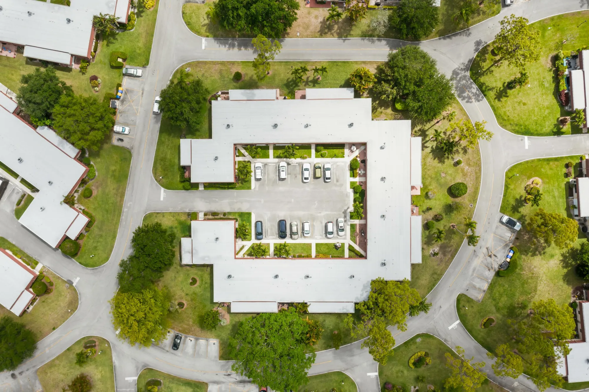 Property Slideshow image 22 of 28 | 674 laconia cir, Lake Worth, FL, 33467