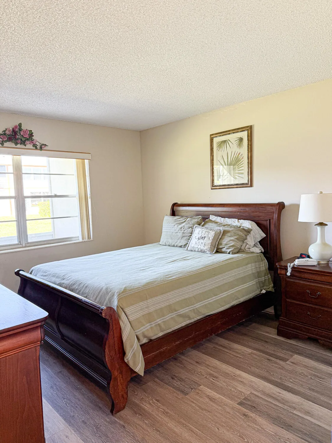 Property Slideshow image 6 of 11 | 161 kent j, West Palm Beach, FL, 33417