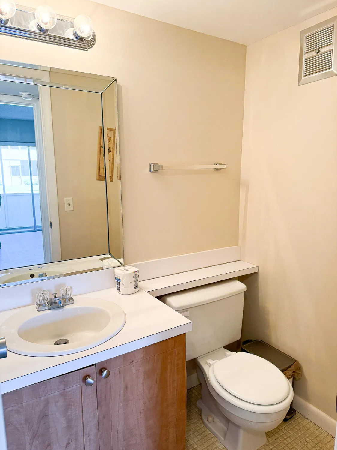 Property Slideshow image 9 of 11 | 161 kent j, West Palm Beach, FL, 33417