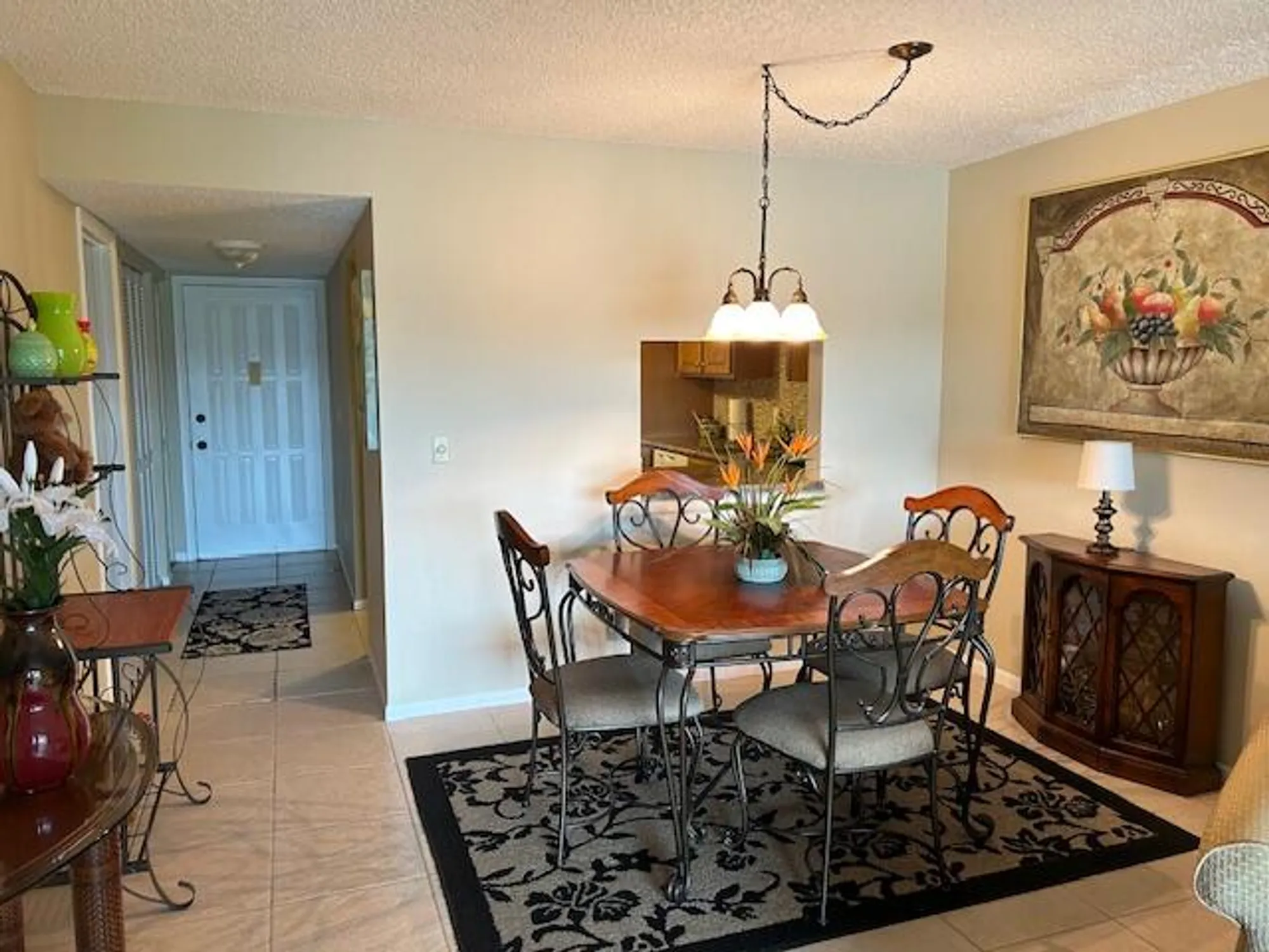 Property Slideshow image 8 of 40 | 140 lake nancy ln apt 213, West Palm Beach, FL, 33411