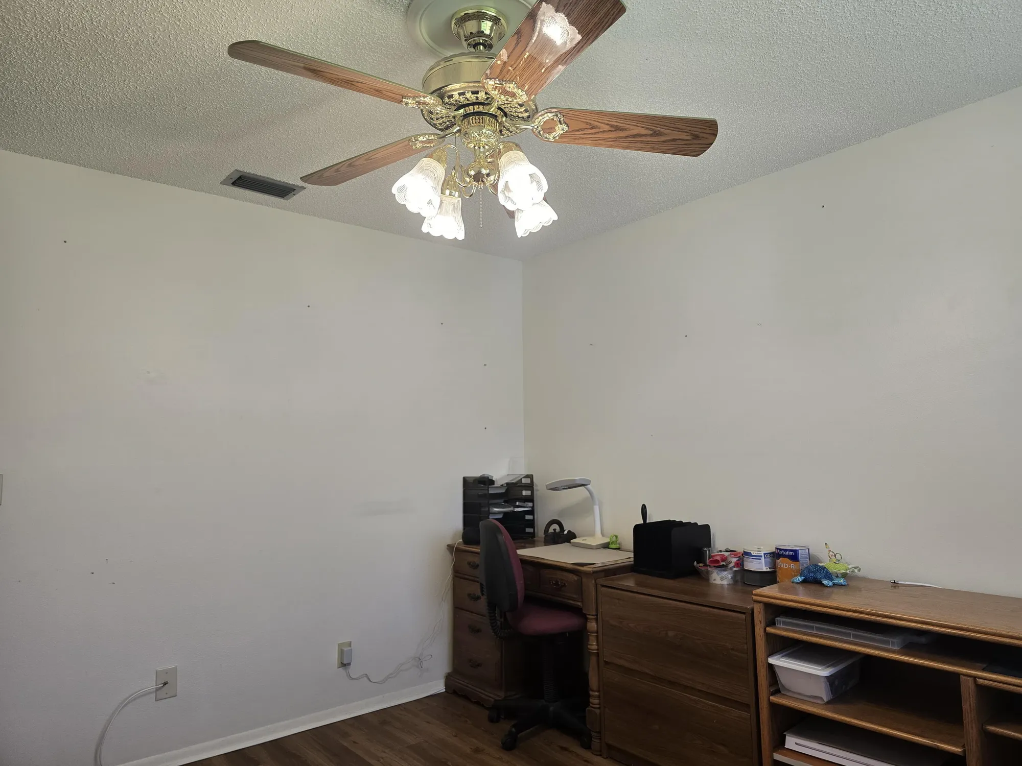 Property Slideshow image 15 of 38 | 222 lake constance dr, West Palm Beach, FL, 33411