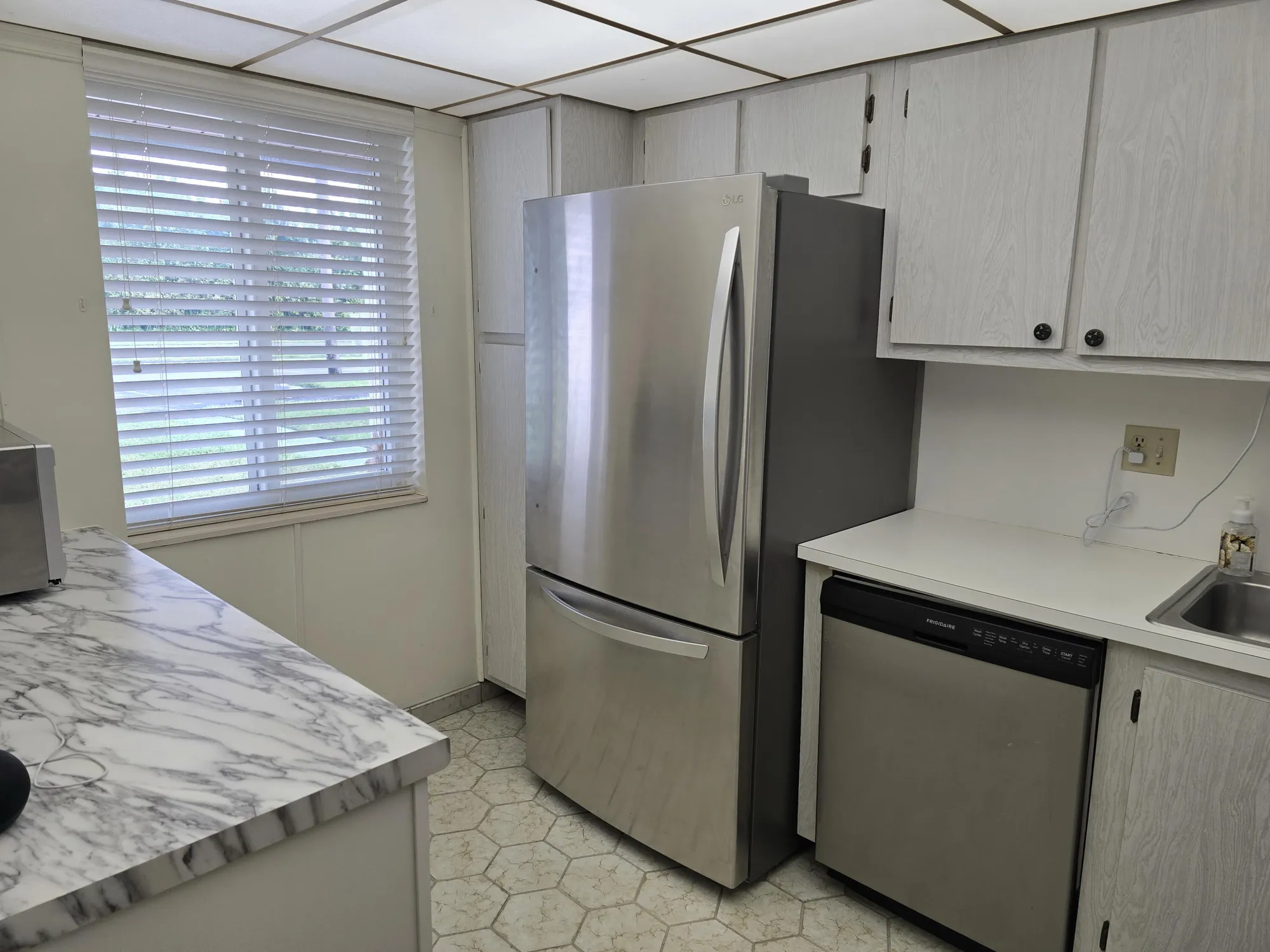 Property Slideshow image 7 of 38 | 222 lake constance dr, West Palm Beach, FL, 33411