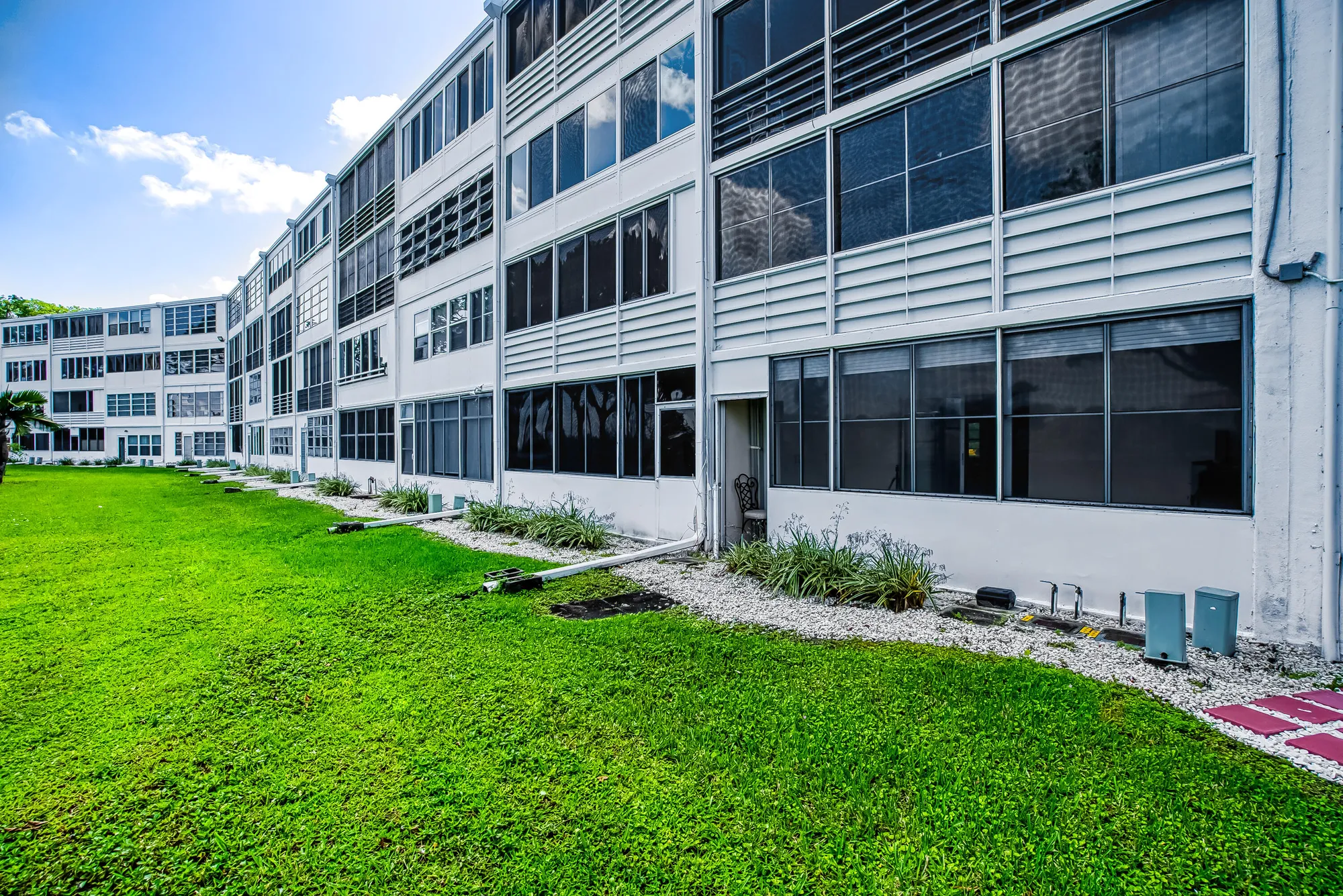 Property Slideshow image 32 of 46 | 127 southampton b # 127, West Palm Beach, FL, 33417